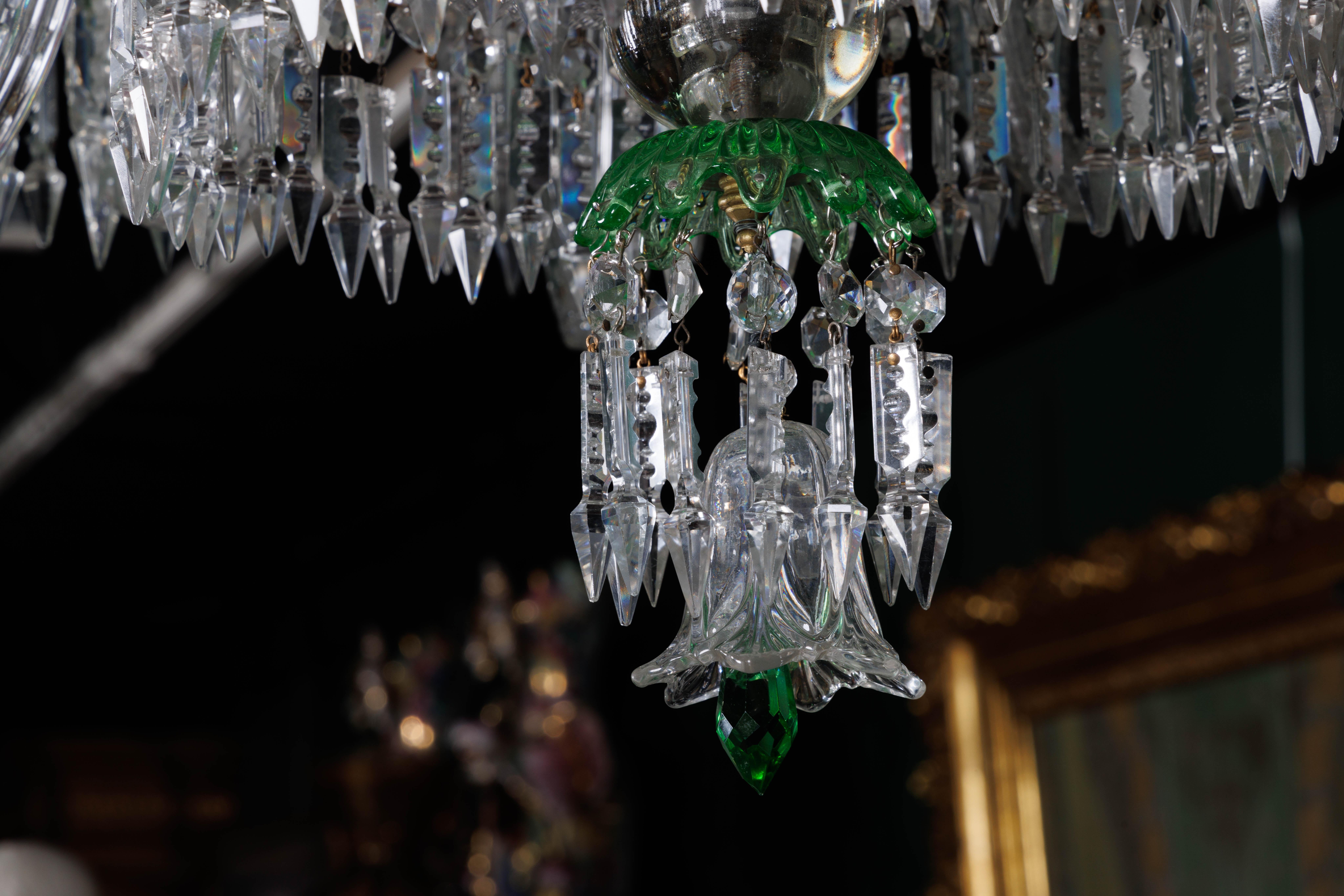 Cristalleries De Baccarat, a Large French Green and Clear Cut-Crystal Chandelier For Sale 6