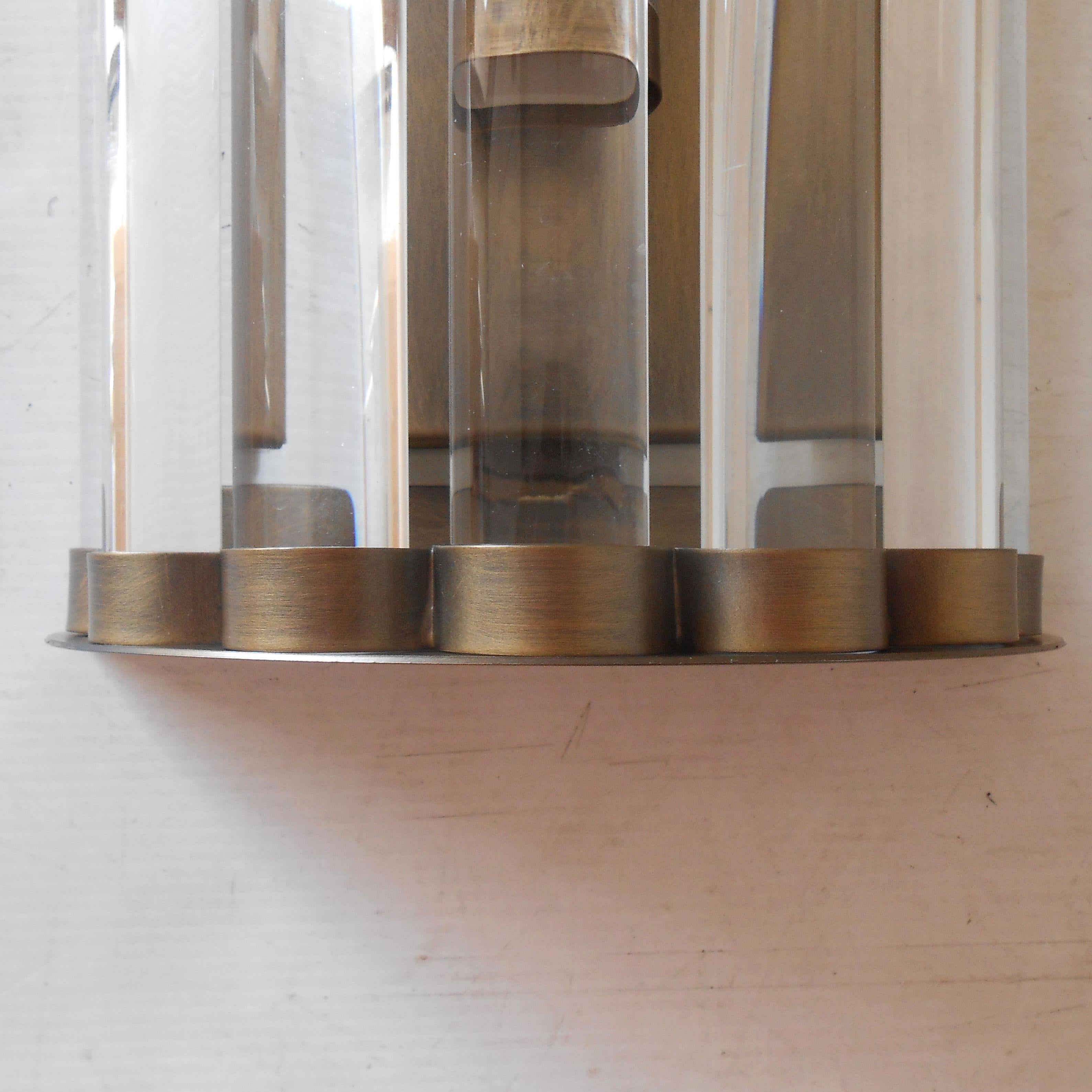 Mid-Century moderno Sconce Cristallo / Flush Mount di Fabio Ltd in vendita