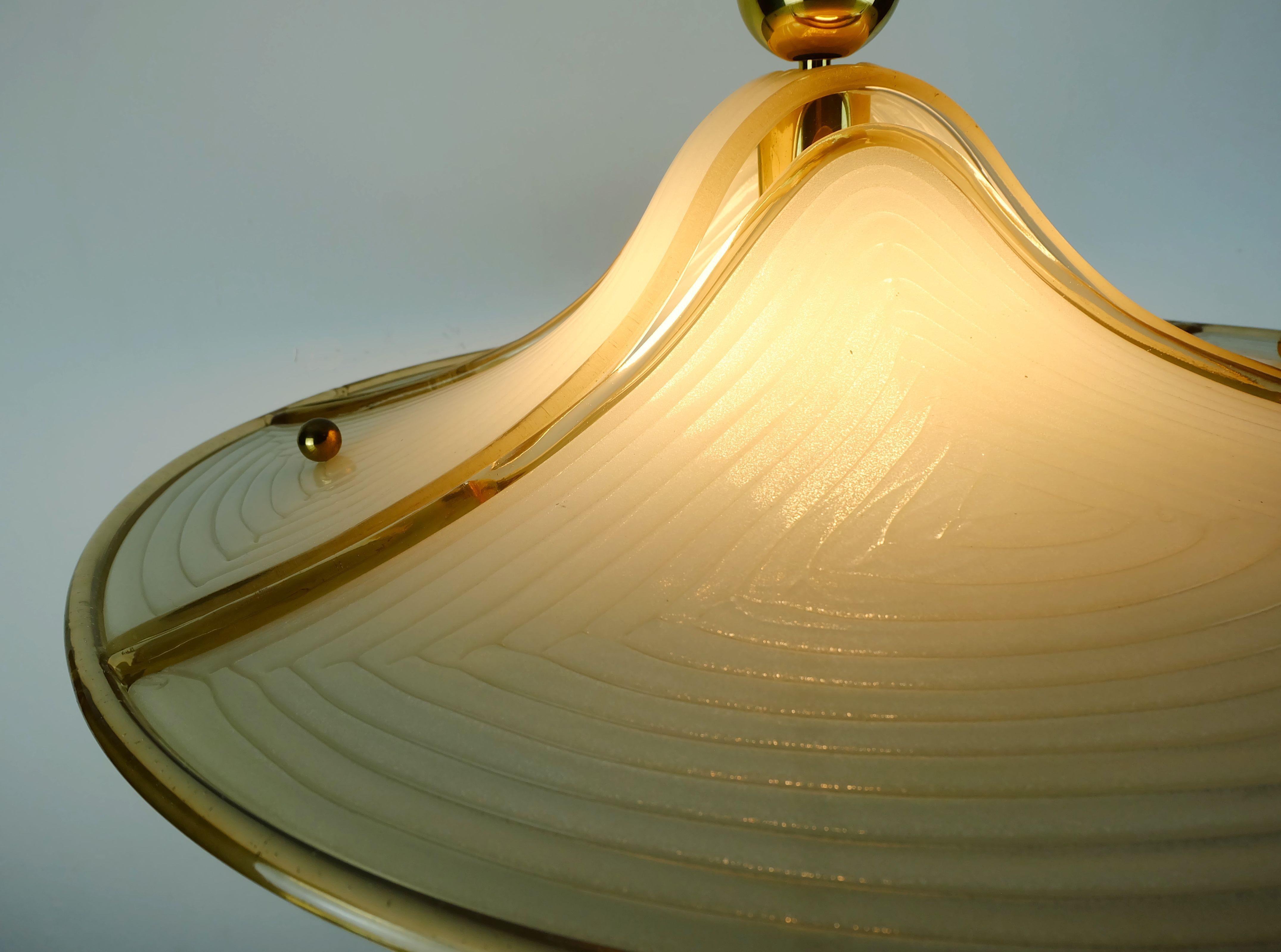 Acrilico cristallux hustadt vintage PENDANT LAMP acrilico e ottone anni '70 space age hangin in vendita