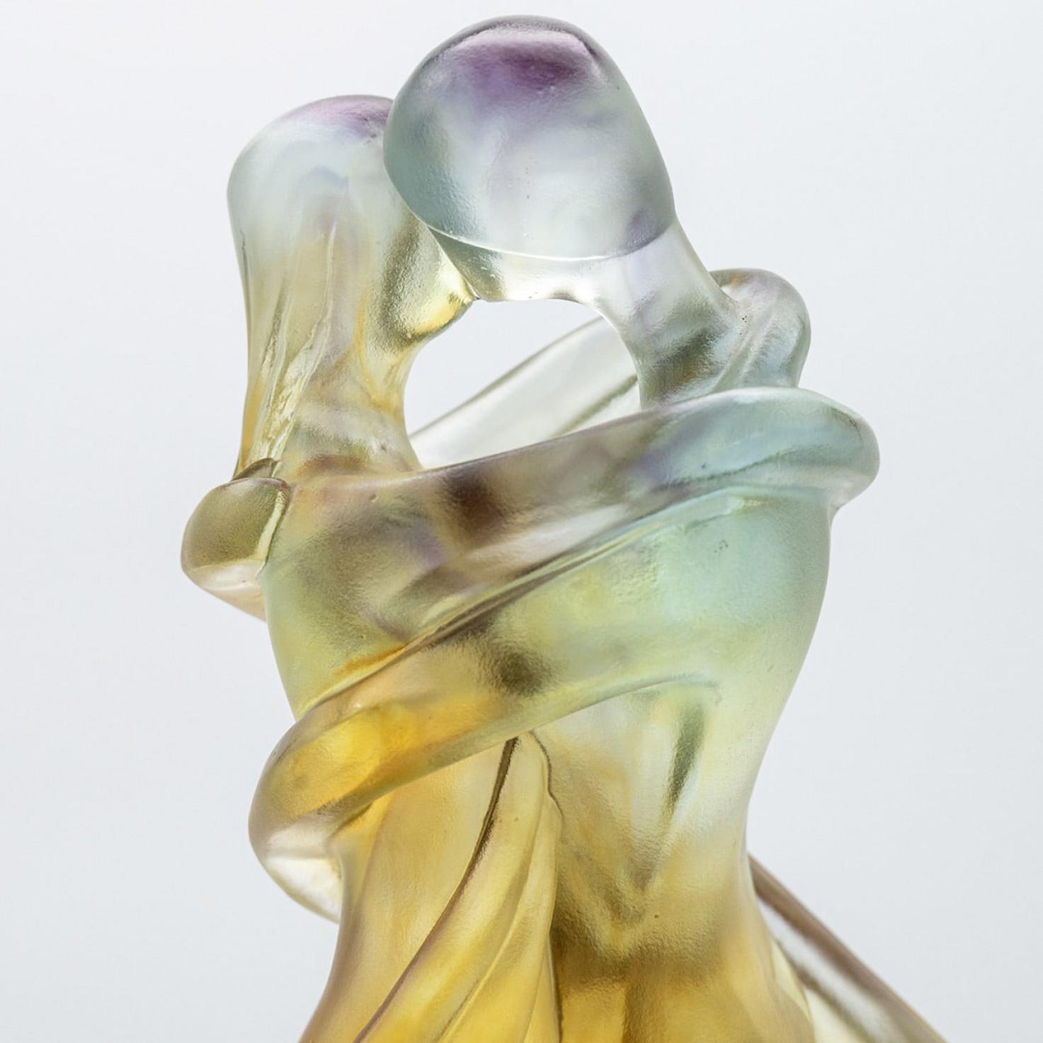 Moderno Cristellerie Lorraine Baccarat Scultura di coppia di ballerini in cristallo, Francia in vendita