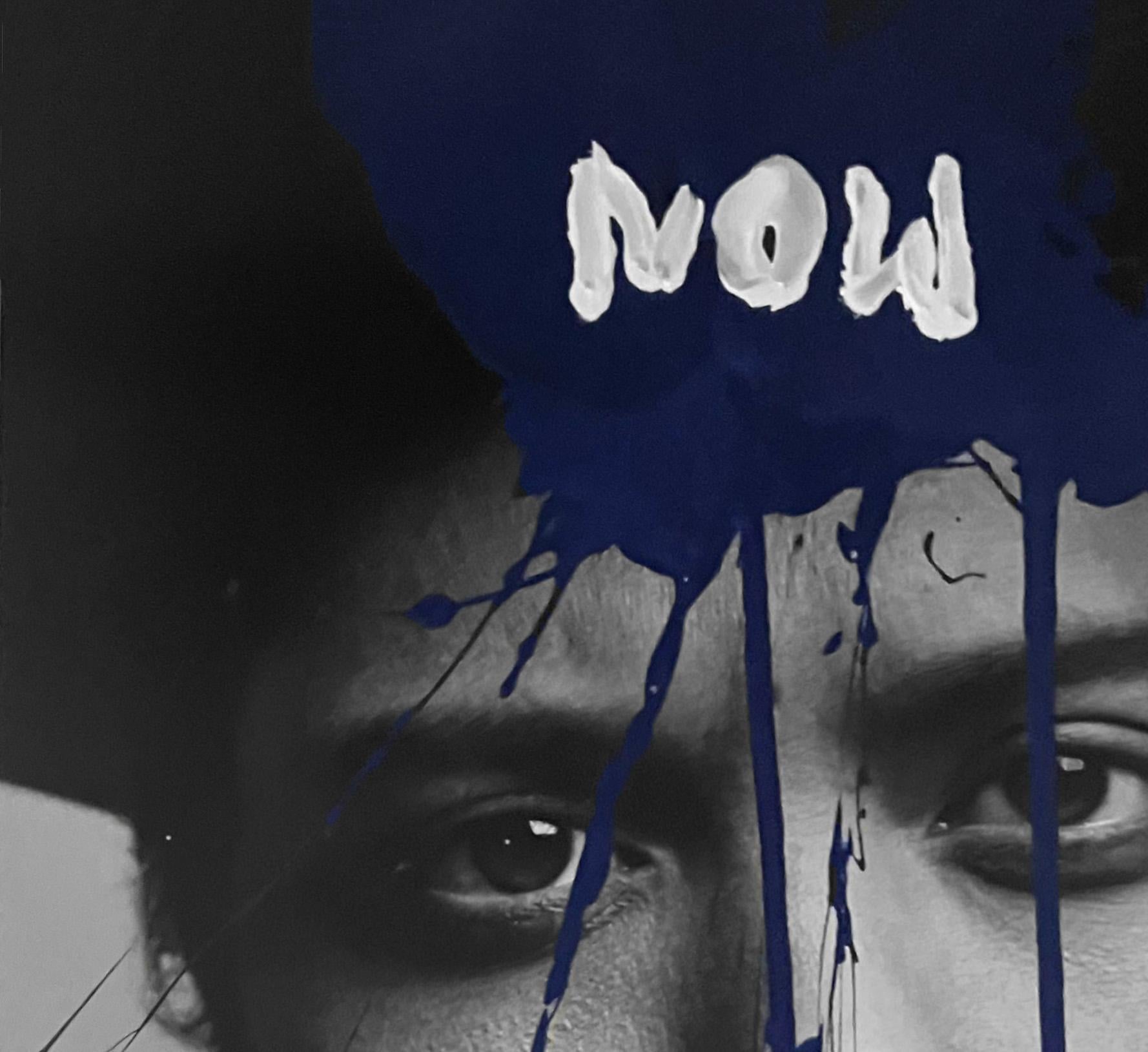Ora - Bruno Mars ritratto è intervenuto dagli artisti. Dalla serie Blue - Mixed Media Art Contemporaneo di Cristian Hunter