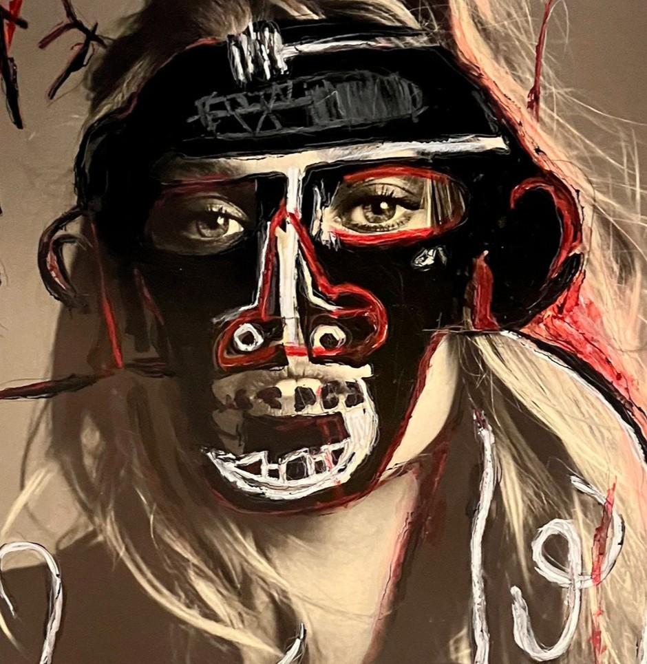 This artwork was created by the artistic duo Hunter & Gatti (2010–2023). These works are part of the archive managed and exhibited by Cristian Hunter.
The artist's technique consists of the use of two prints, the first print is the original