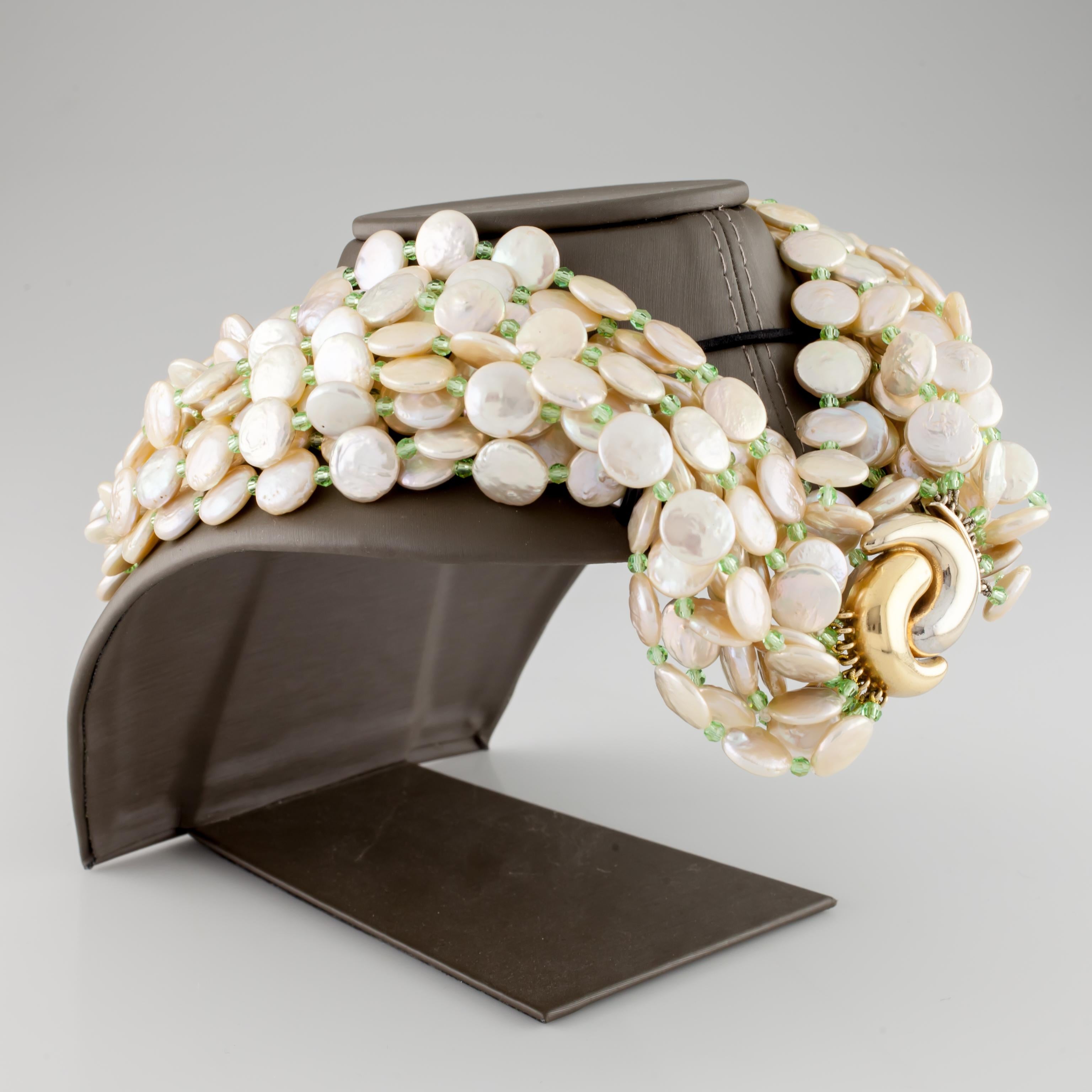 Cristina Ferrare Collier à bracelet multibrins à fermoir en or 18 carats avec perles et pièces de monnaie Bon état - En vente à Sherman Oaks, CA
