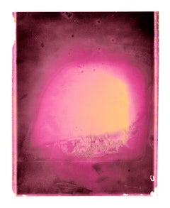 Purple Yellow Light - Contemporary, Polaroid, 21. Jahrhundert, abstrakt