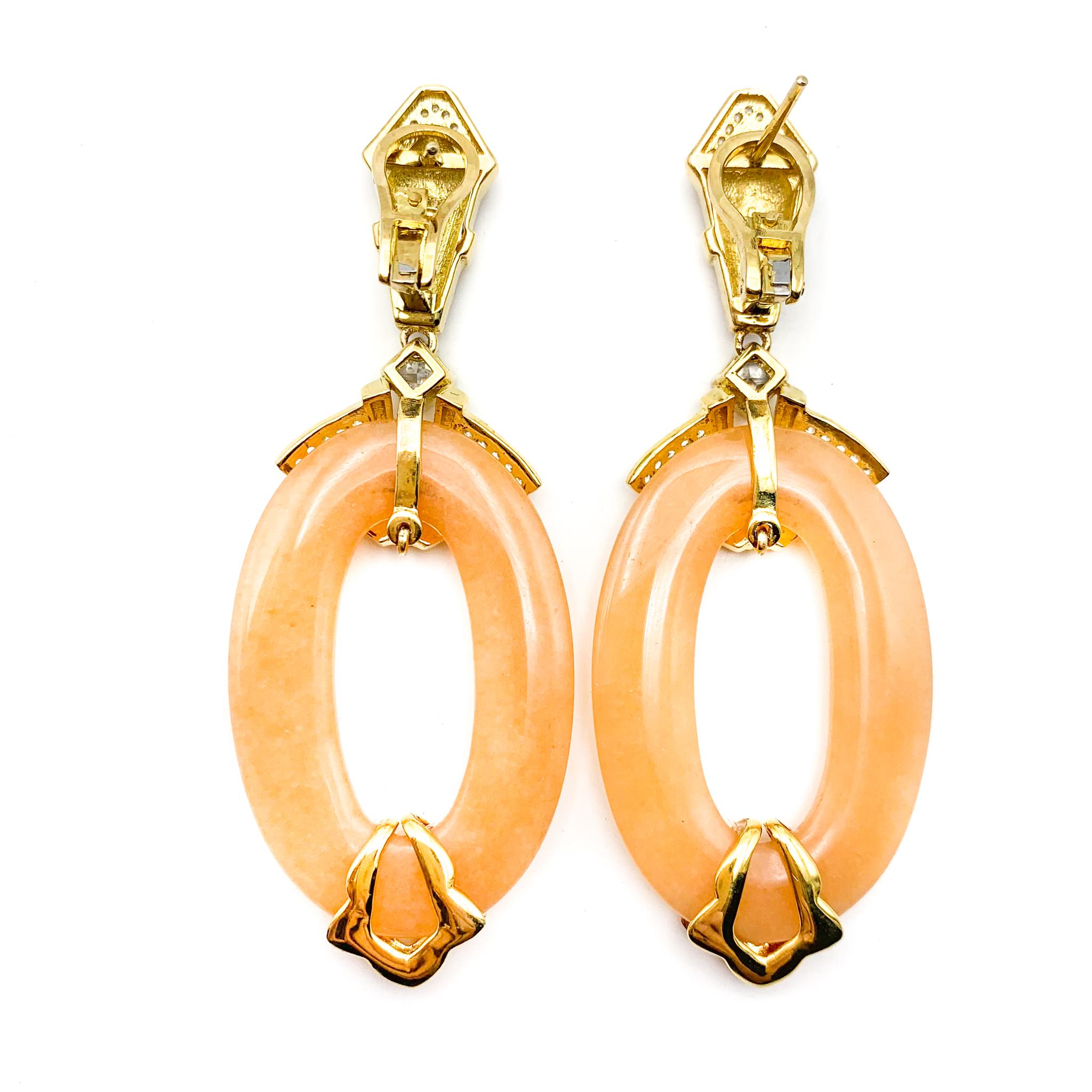 Cristina Sabatini design
Ginger color agate & white topaz 
Round/Oval Dangle earrings 
Approximately 3 inches in length 