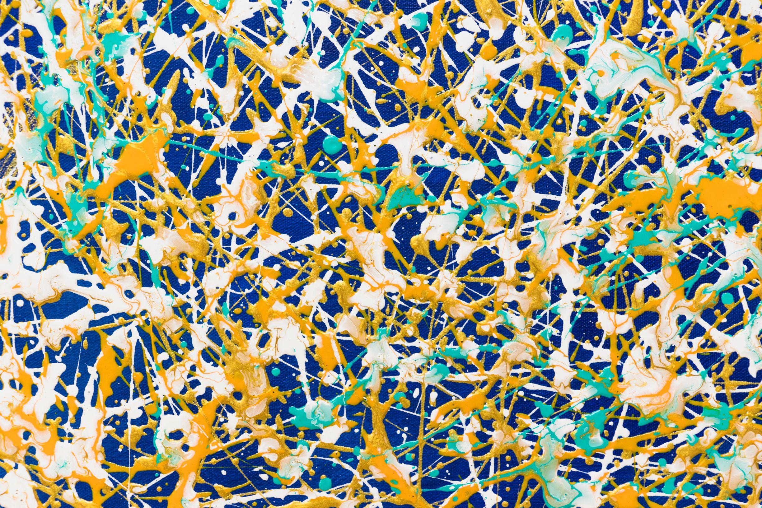 Sognando il mare - omaggio a Jackson Pollock, Pittura, Acrilico su Tela - Abstract Painting Beige di Cristina Stefan