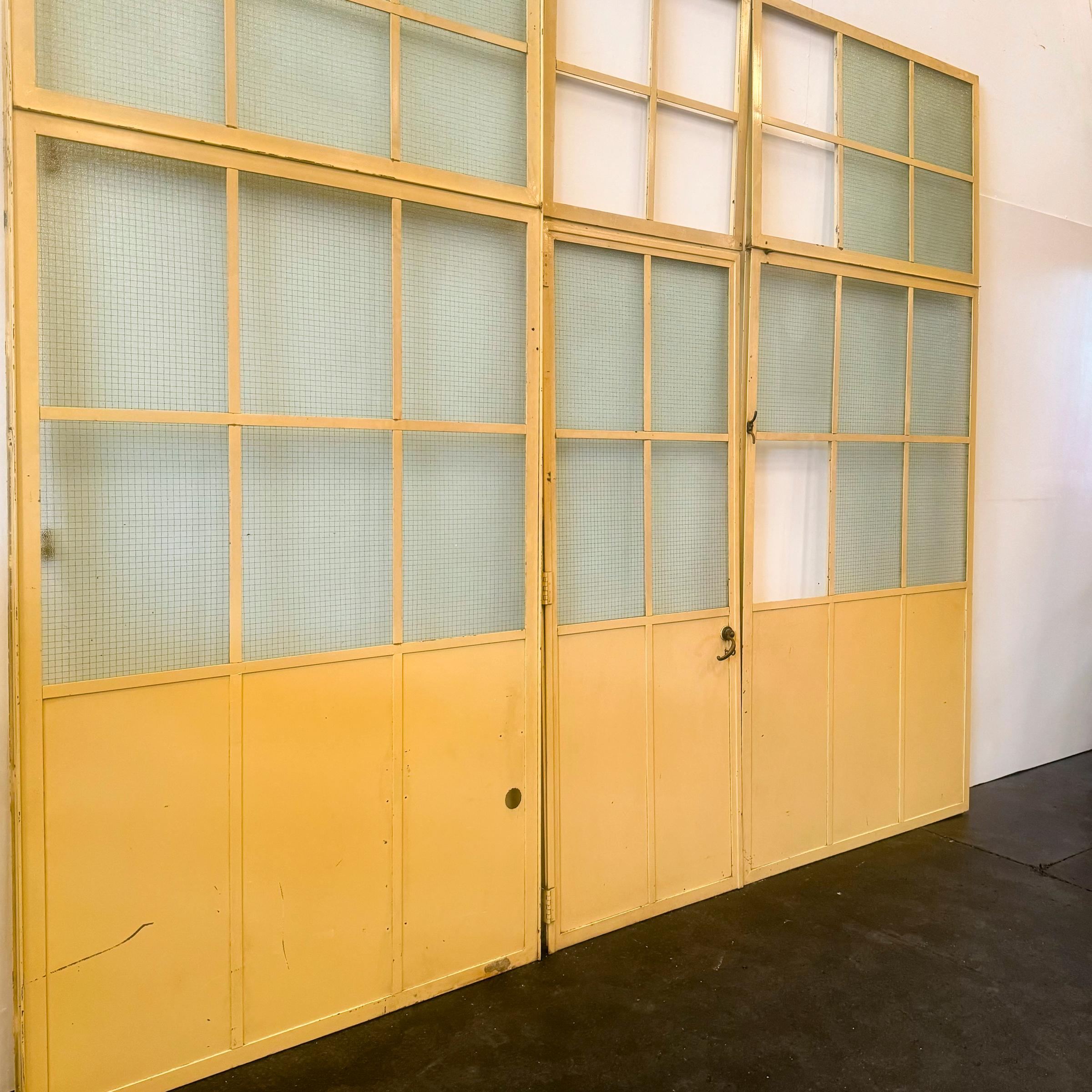 Schermo divisorio Crittle Window - 340,5cm x 287cm in vendita 4