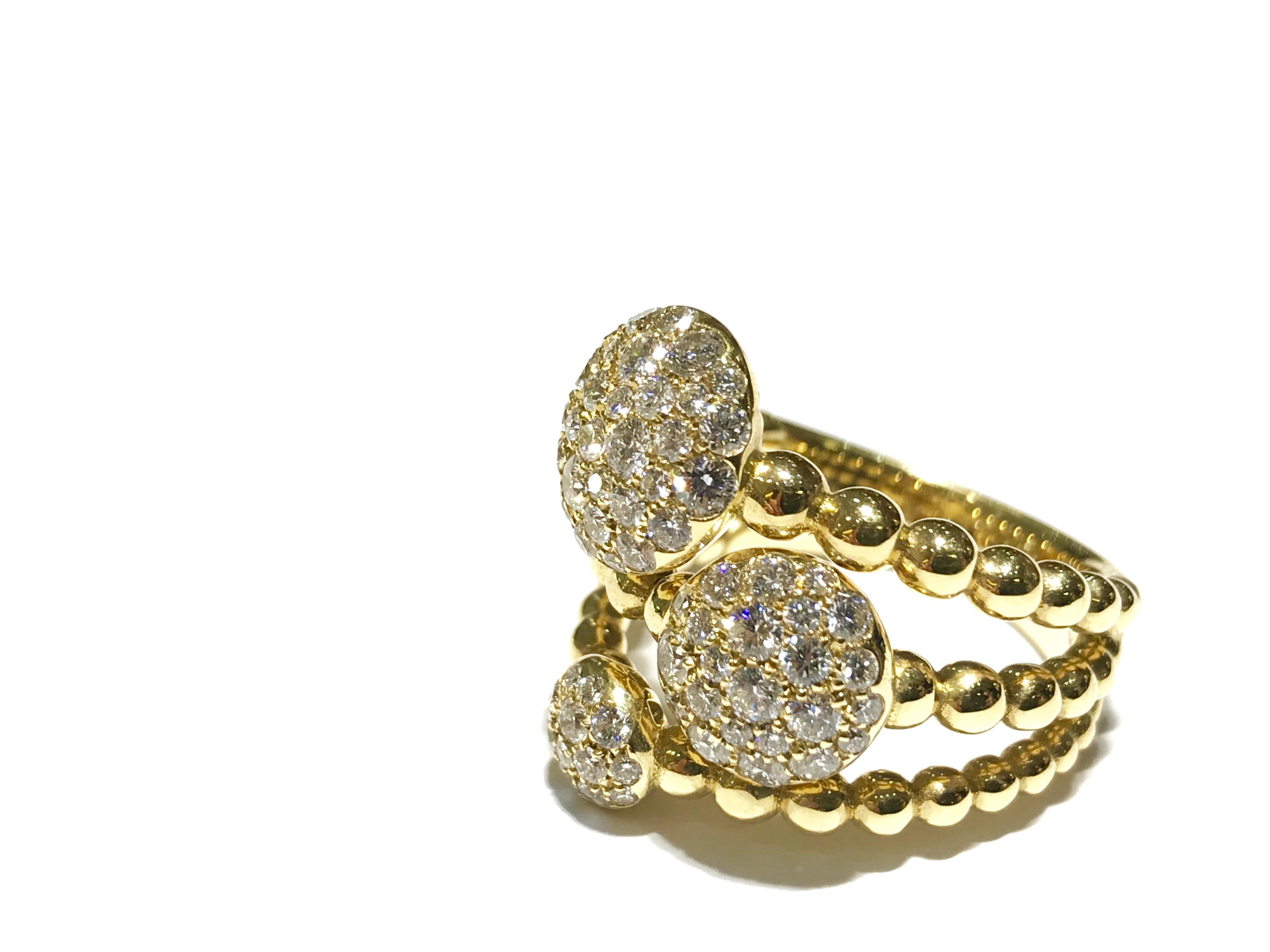 Crivelli 18 k yellow gold 3 disc pave ring 
1.33 carat diamonds in VS clarity EF colour 