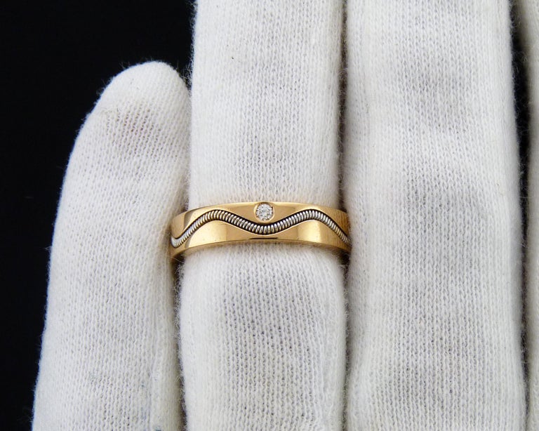 Crivelli 18 Karat Gold One Diamond Ring For Sale at 1stDibs