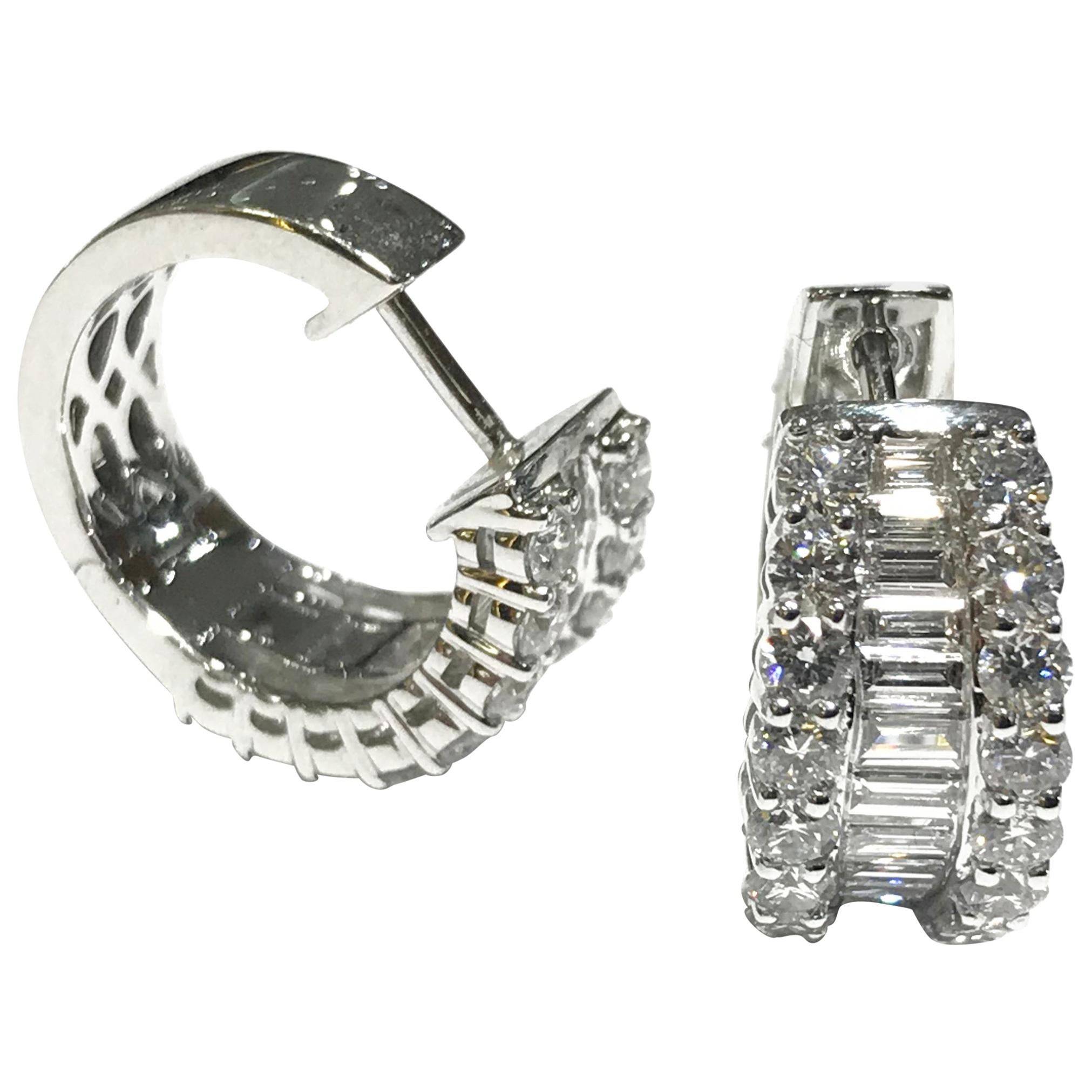 Crivelli 18 Karat W/G Hoop Earrings with Baguette and Round Diamonds Italian For Sale