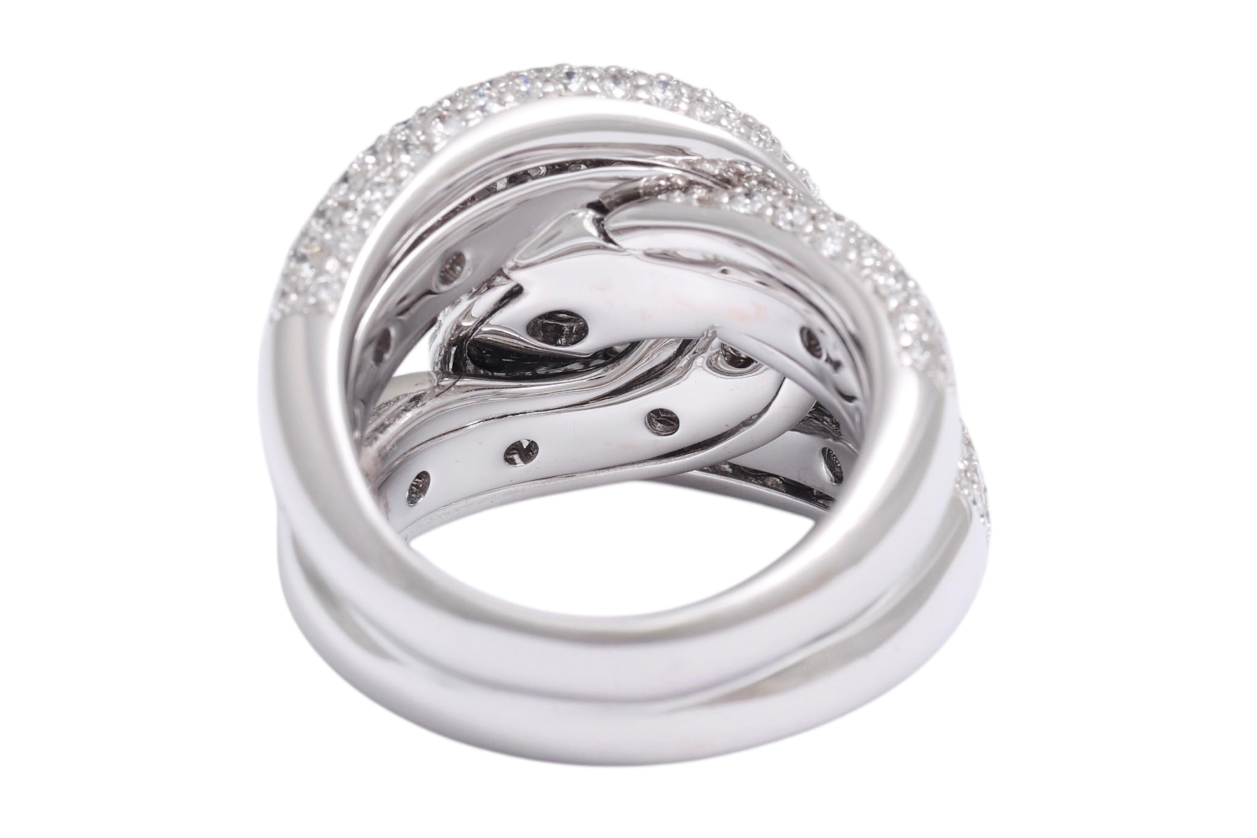 Crivelli Anillo de Diamantes con Nudo Moderno en Pavé Completo de Oro Blanco de 18 Kt en venta 5