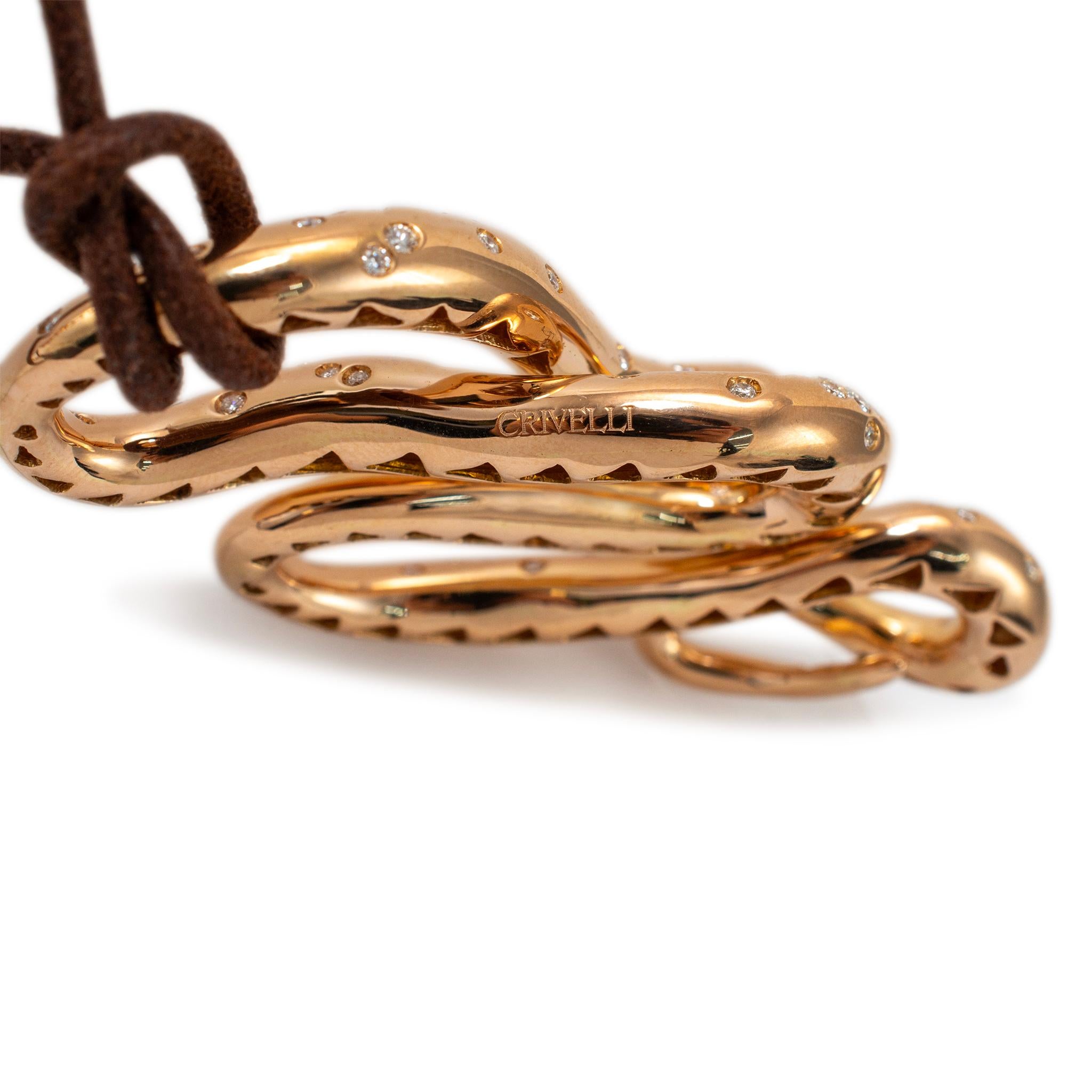 Collana con ciondolo a forma di serpente con diamanti incastonati in oro rosa 18 carati di Crivelli in vendita 3
