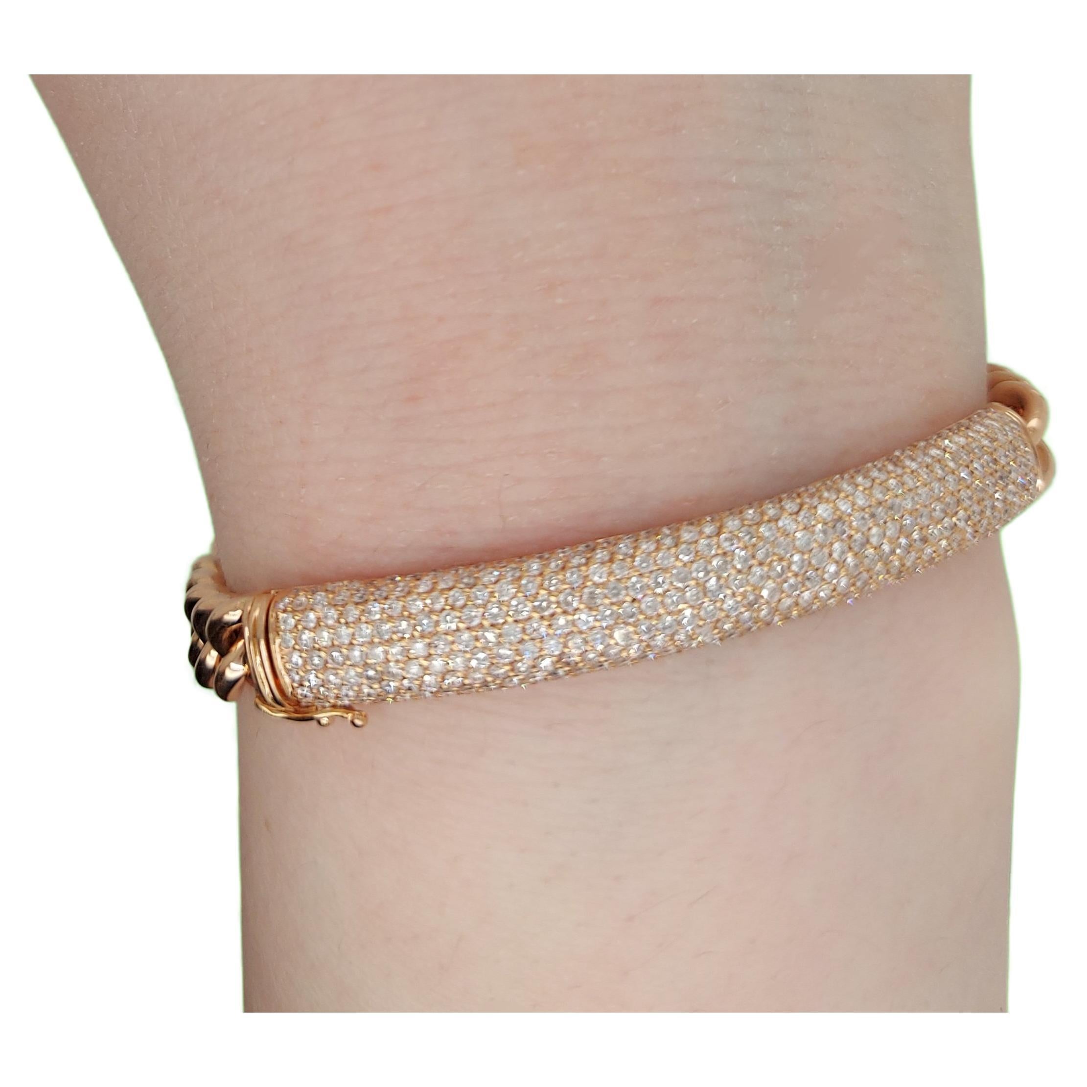 Crivelli Stunning 18kt Rose Gold Bracelet with 2.46 Ct Pavé Set Diamonds For Sale 1