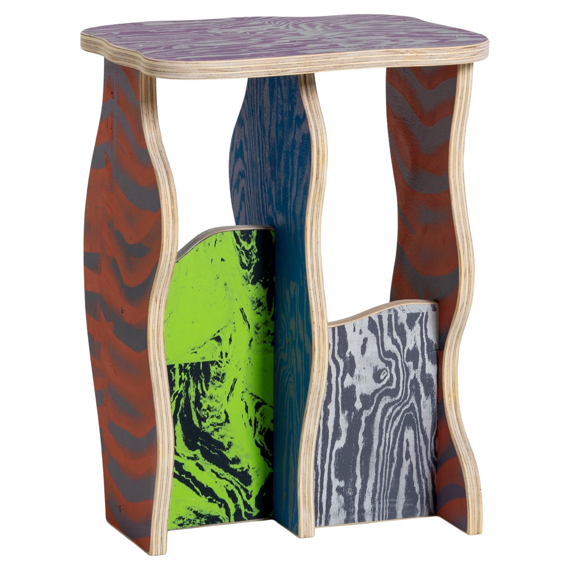 CRLL n°136 / Tabouret / Impression colorée de soie sur contreplaqué en vente