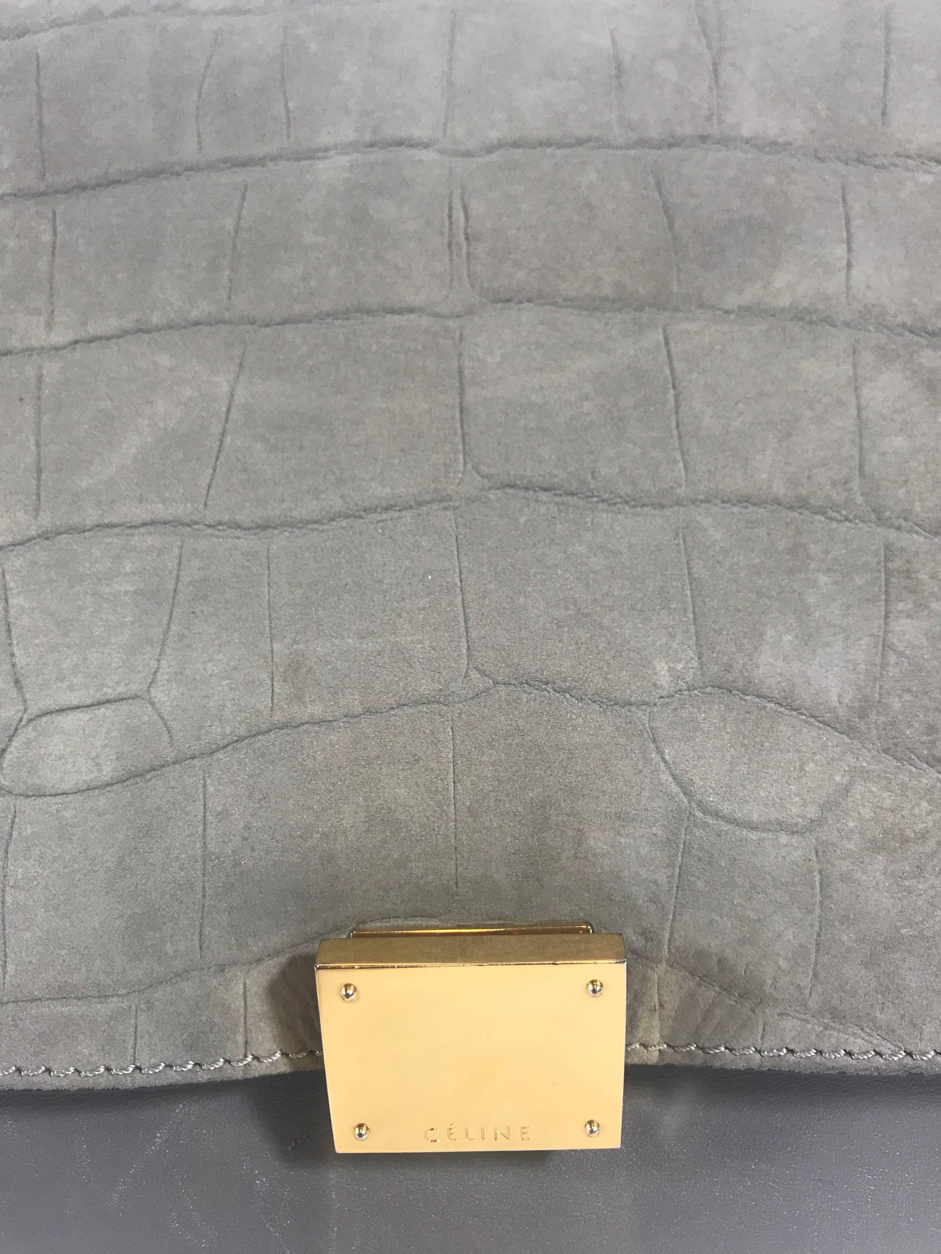 Celine Croc-Stamped Trapeze Bag In Excellent Condition For Sale In Roslyn, NY