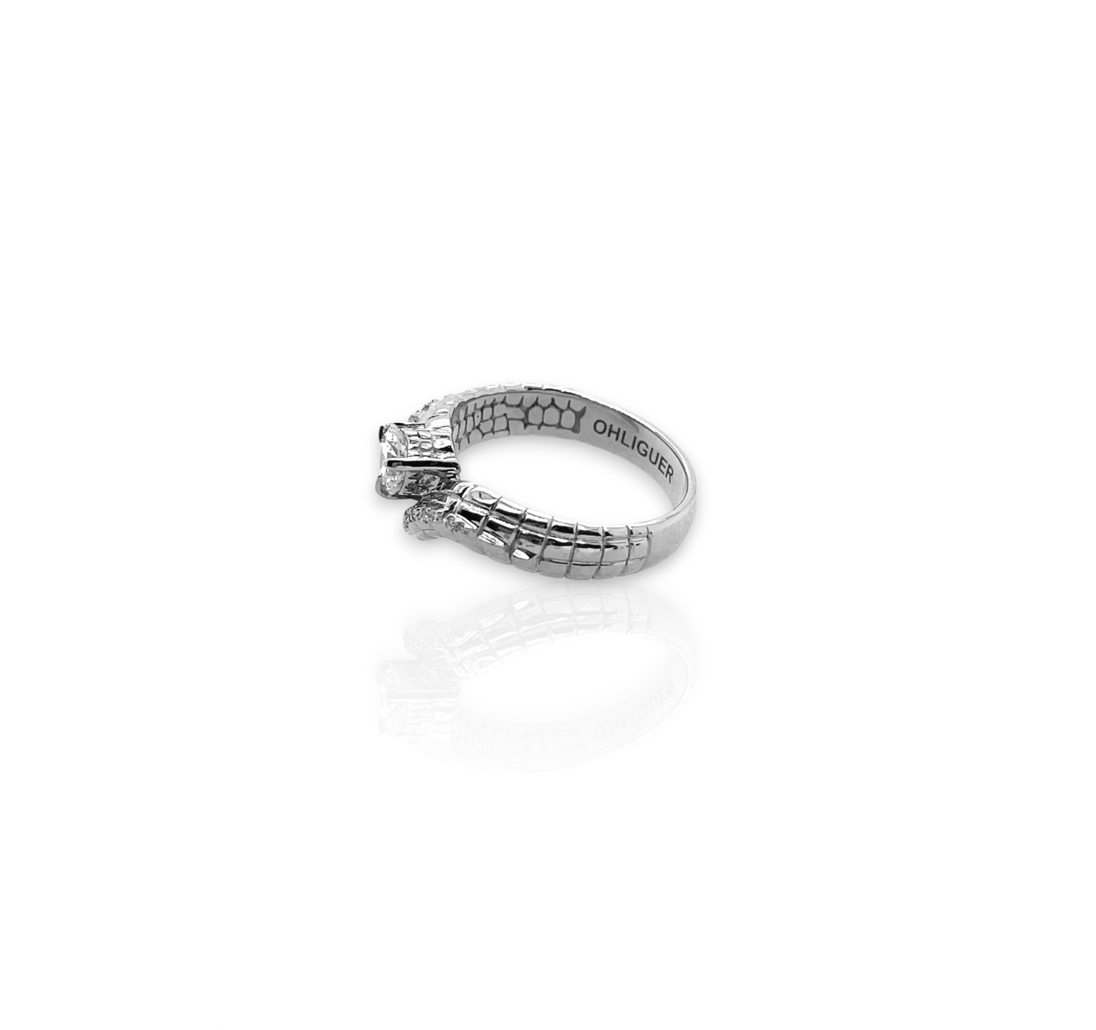 For Sale:  Croc Tail Ring with Round Brilliant Cut Diamond in 18ct White Gold 3