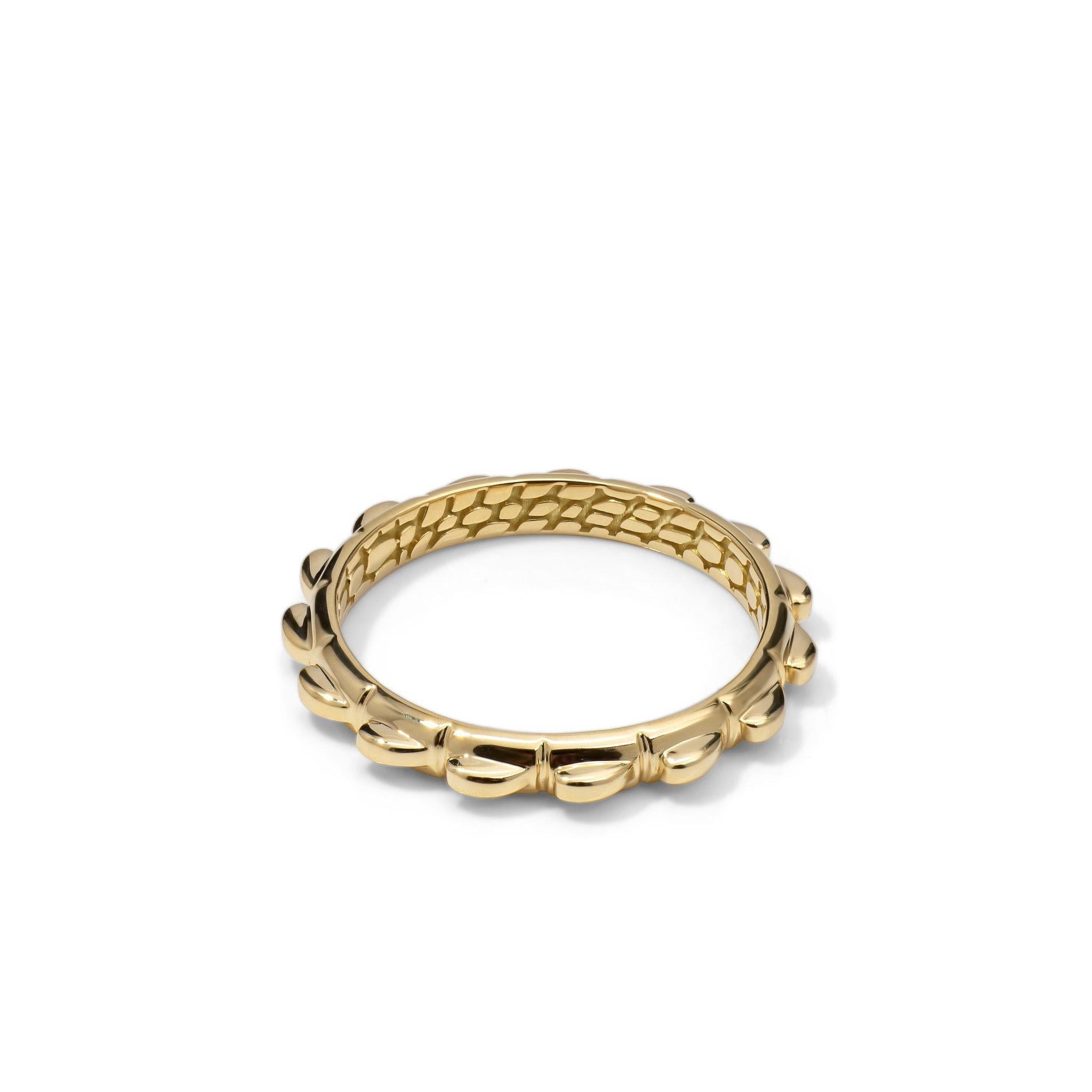 For Sale:  Croc Tail Stacker Ring in 18ct Yellow Gold 5