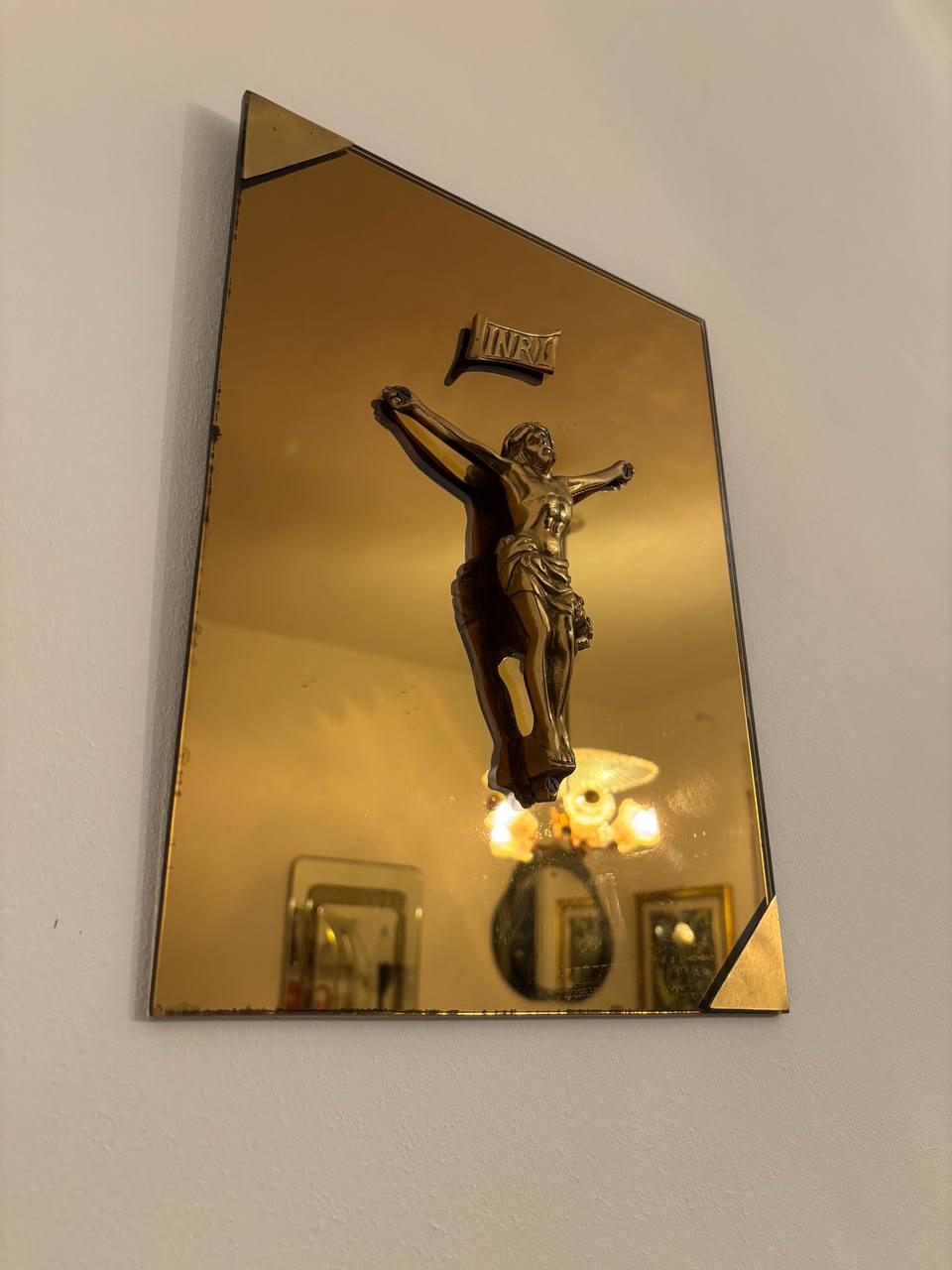 Italian Crucifix en verre miroité du milieu du siècle par Cristal arte. en vente
