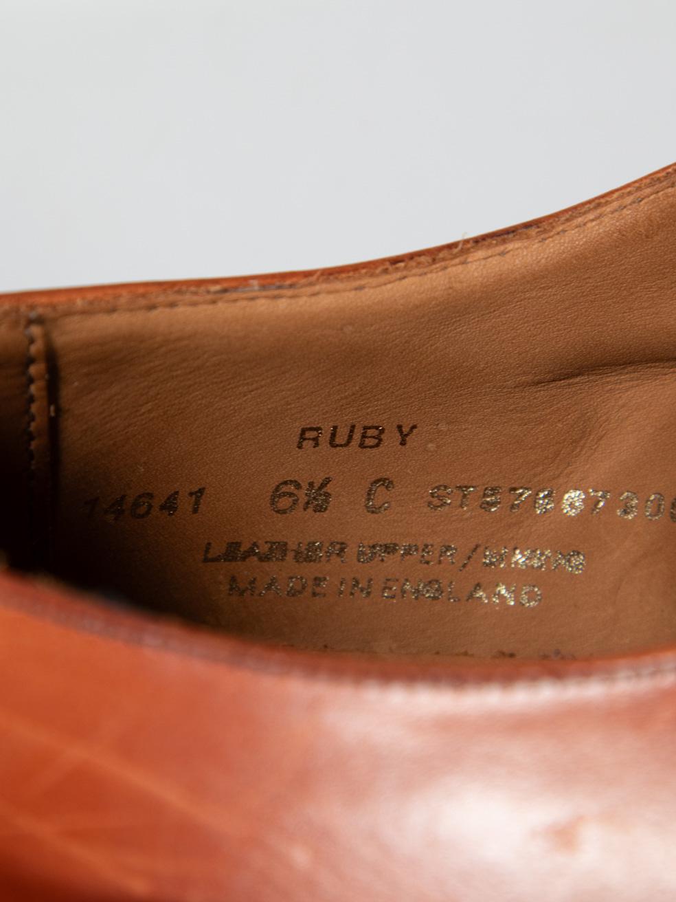 Crockett & Jones Loafers Ruby en cuir marron avec boucle Taille UK 6.5 en vente 1