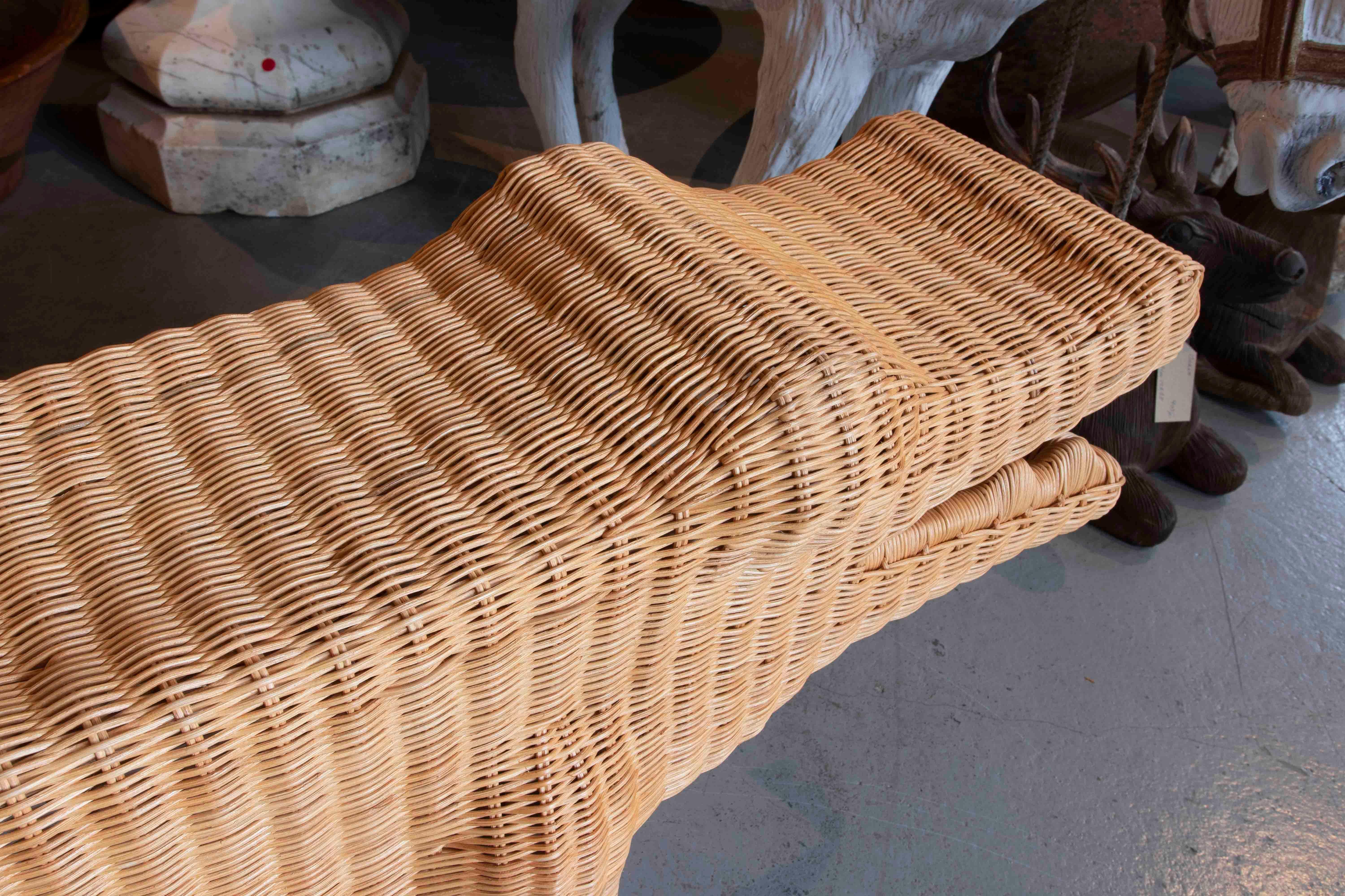 Banc Crocodile en osier avec structure en fer dans les tons bruns en vente 9