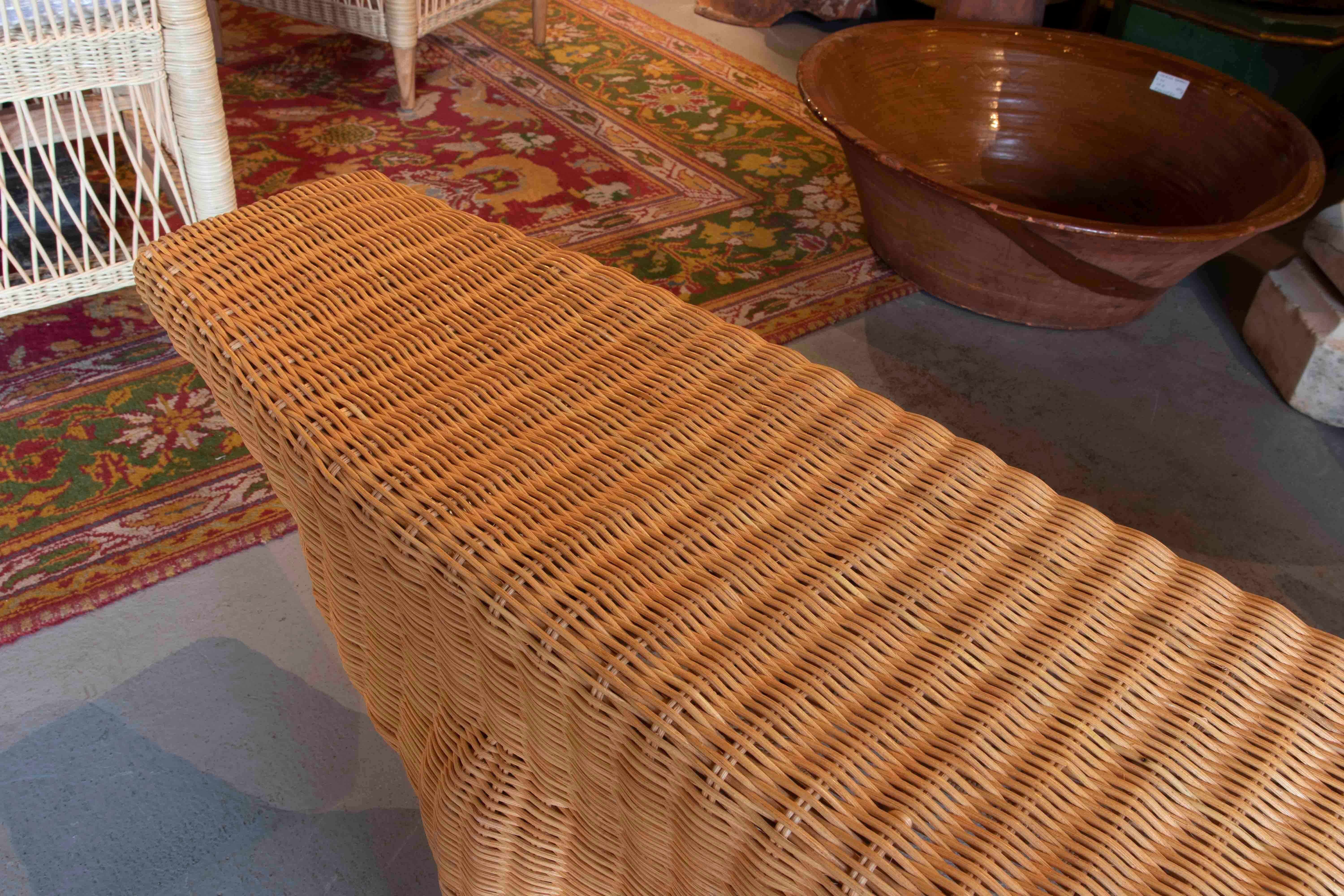 Banc Crocodile en osier avec structure en fer dans les tons bruns en vente 3