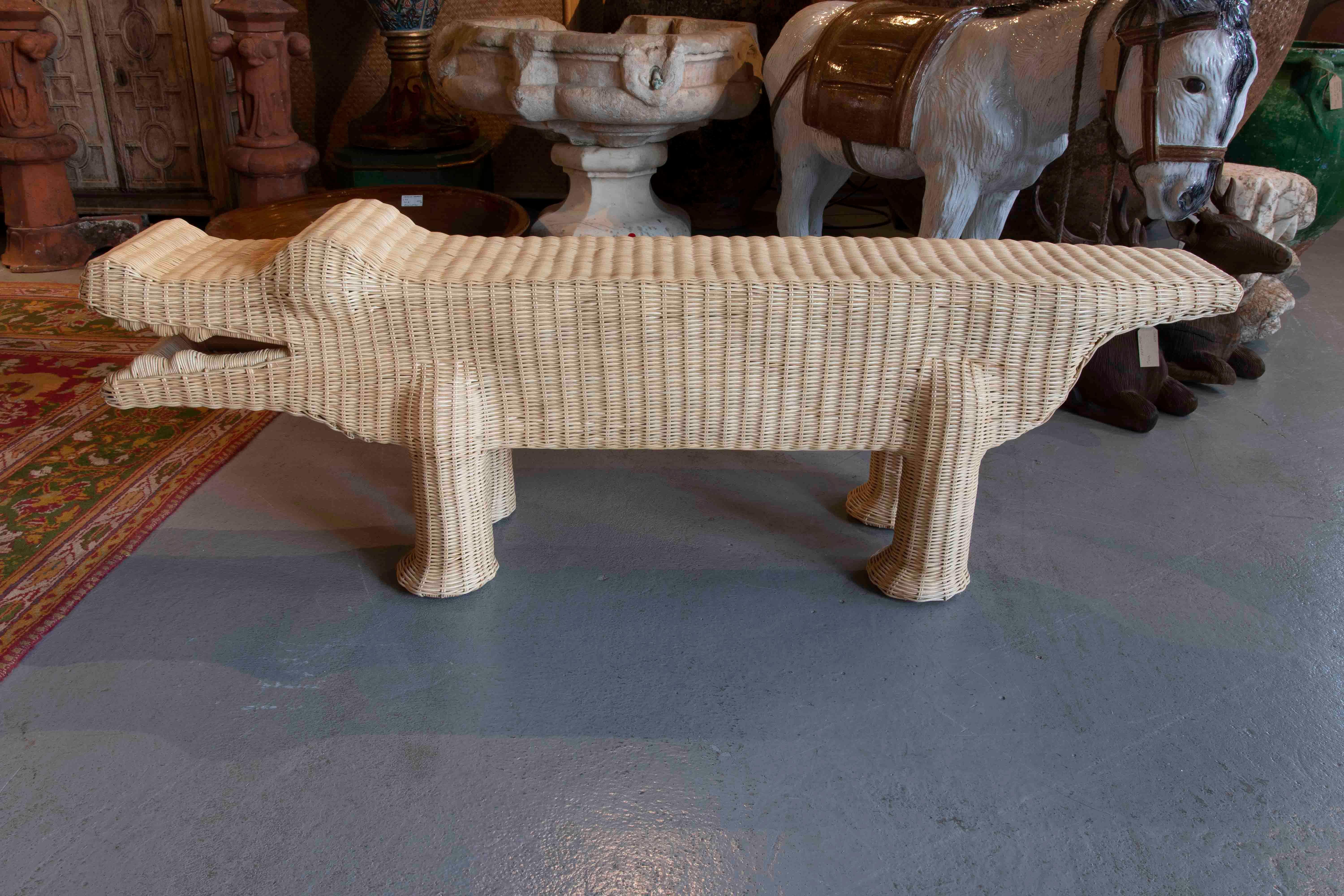 European Crocodile Bench Made of Wicker with Iron Structure in Natural Tone For Sale