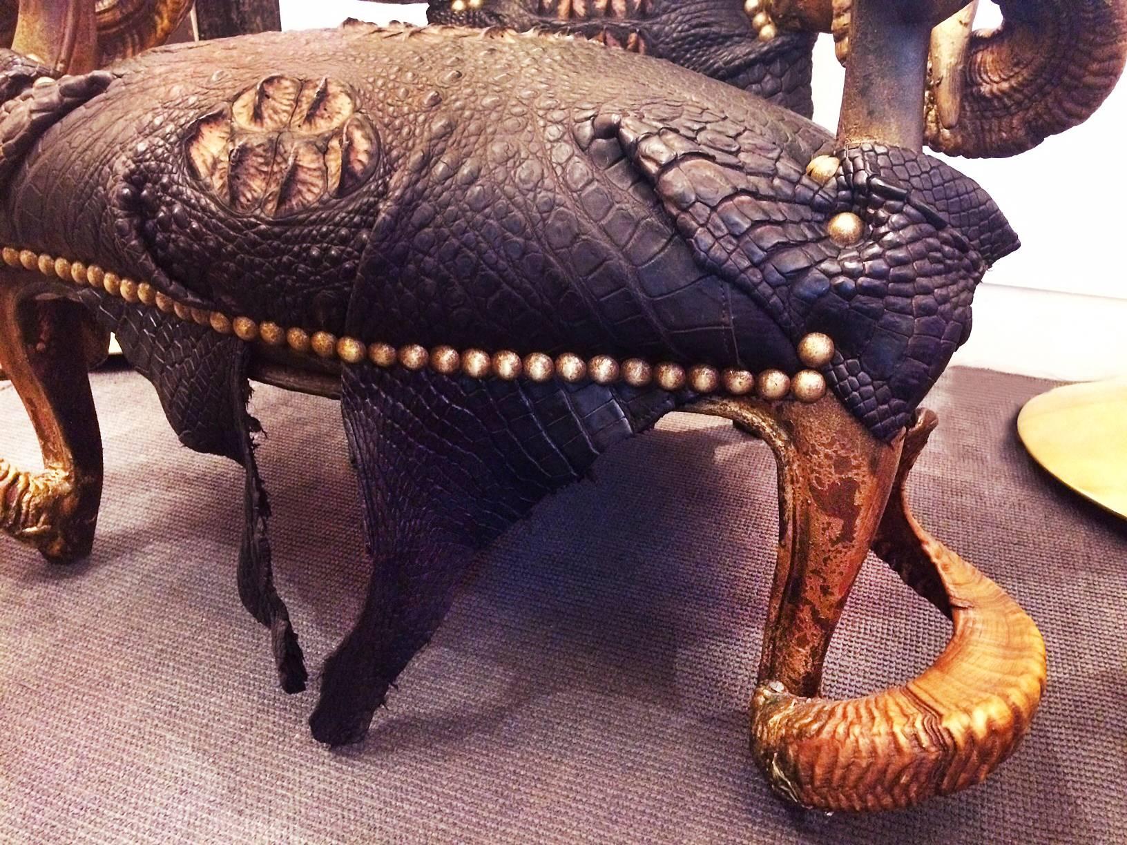 Crocodile Black Sharp Armchair with Real Horns In Excellent Condition For Sale In Paris, FR