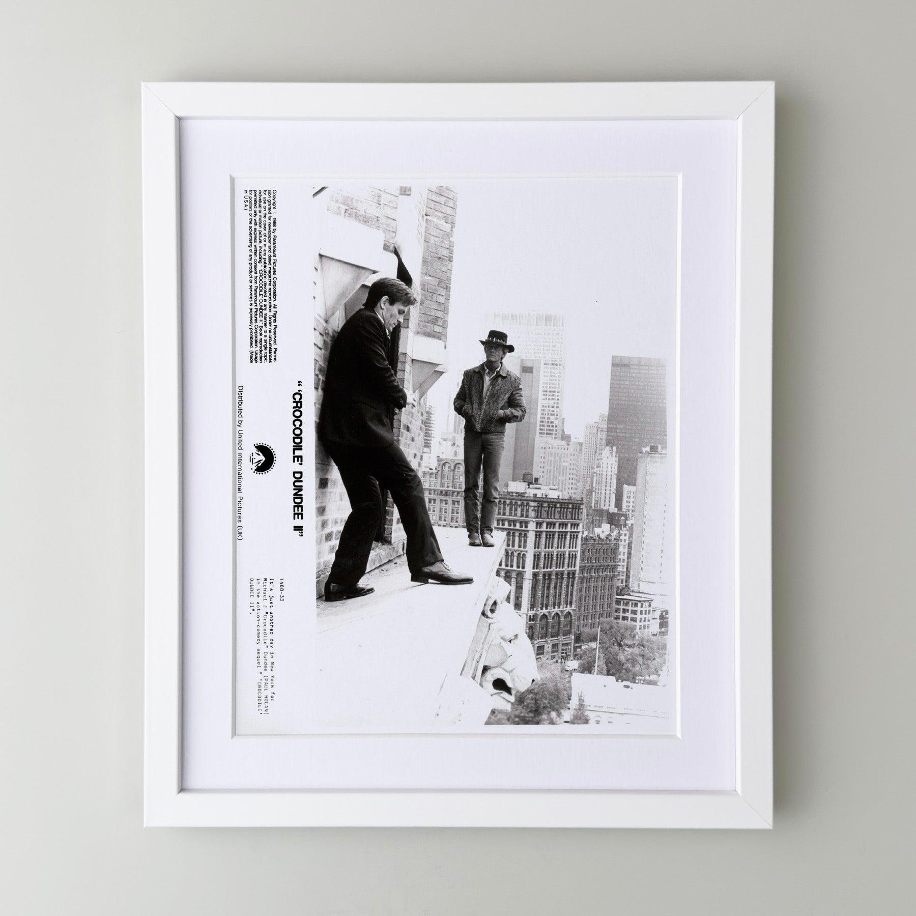 Américain Crocodile Dundee 2 1988 Publicity Film Movie Press Still Framed en vente