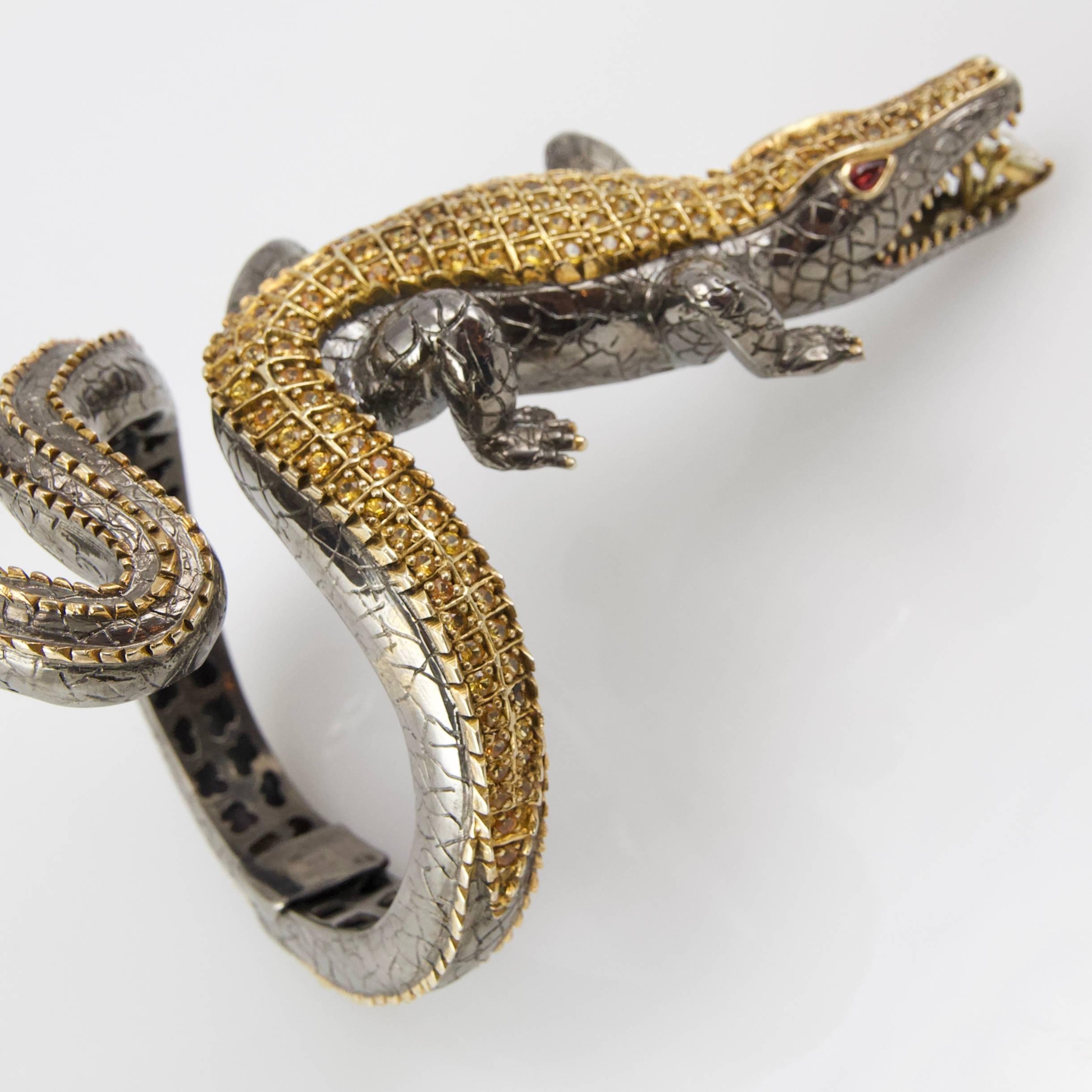 Crocodile Loving Diamond Bracelet by Terzian For Sale 5