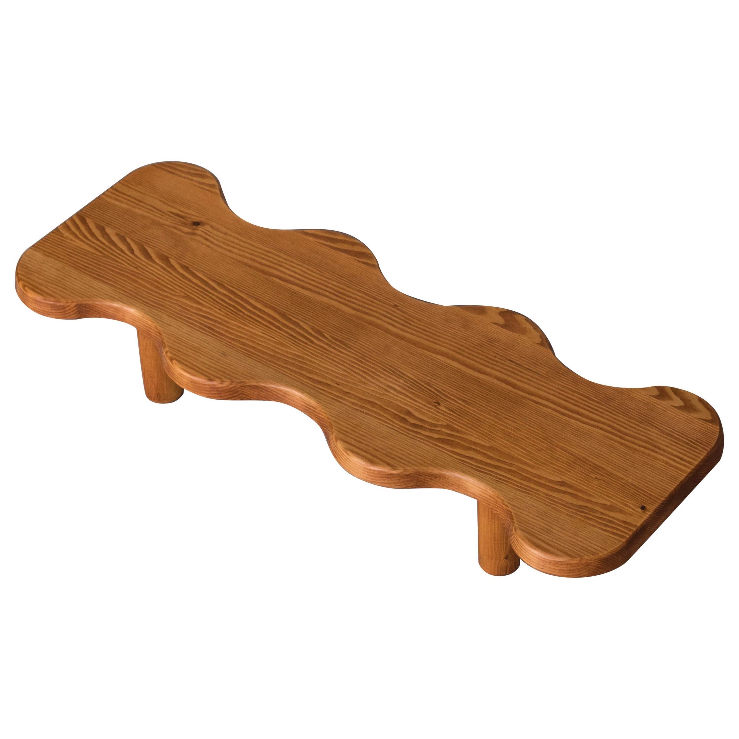 Table basse en crocodile de l'Atelier Thomas Serruys