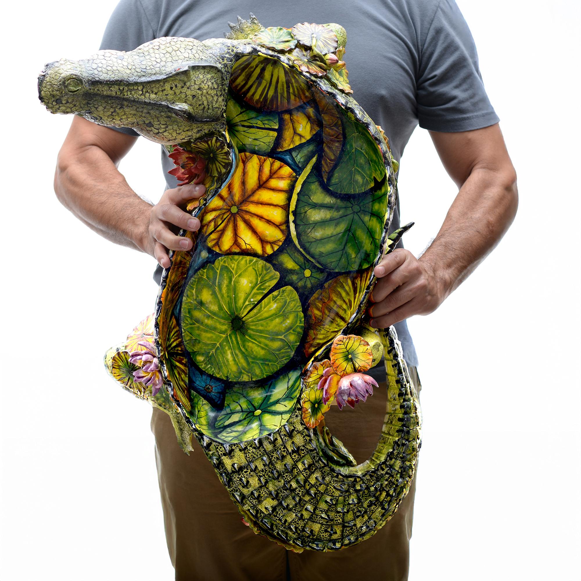 Crocodile River Guardian Schale, Hand Made in Südafrika (21. Jahrhundert und zeitgenössisch)