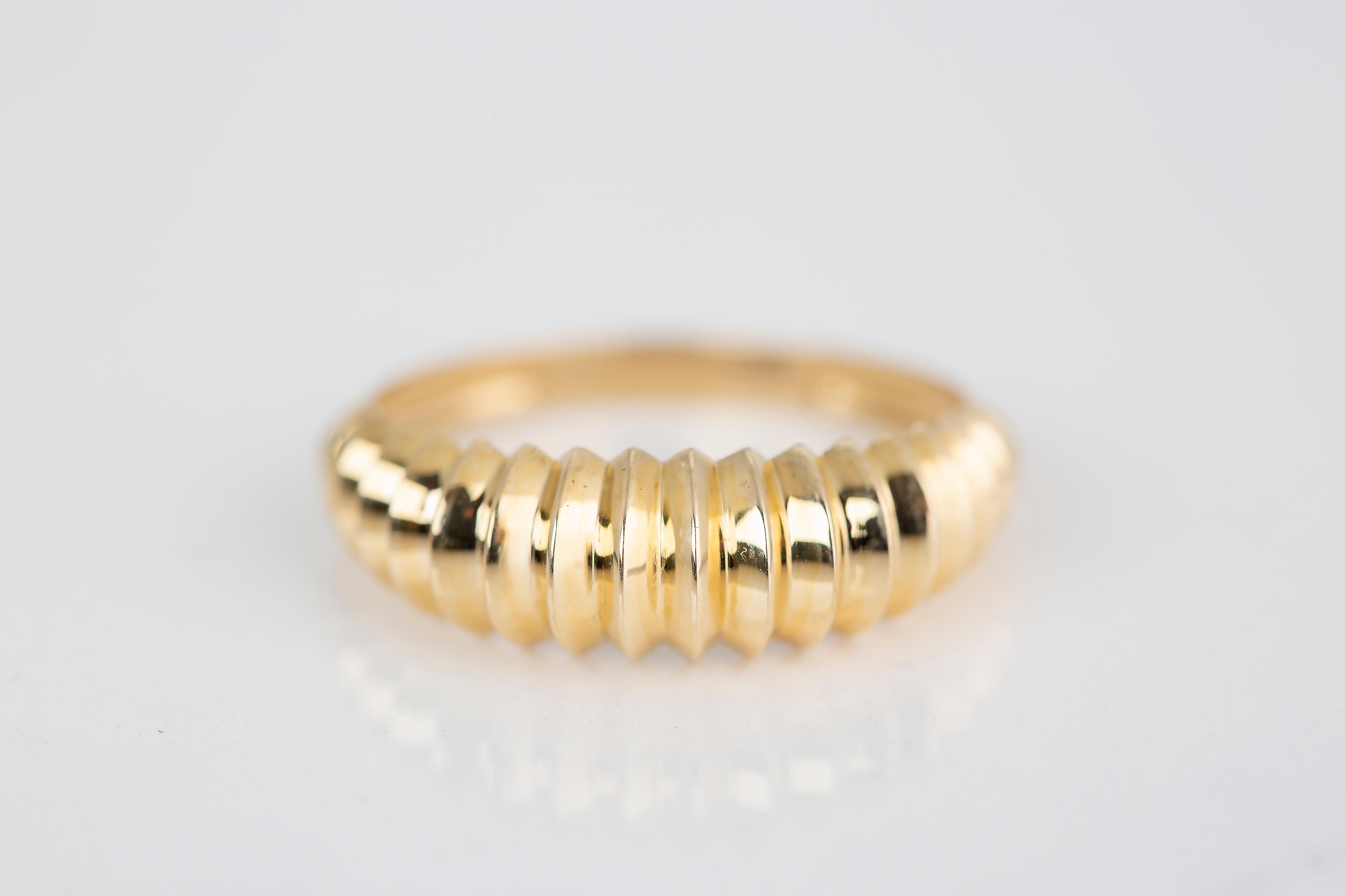 For Sale:  Croissant Ring, Dome Croissant Ring, 14K Gold Croissant Ring 2