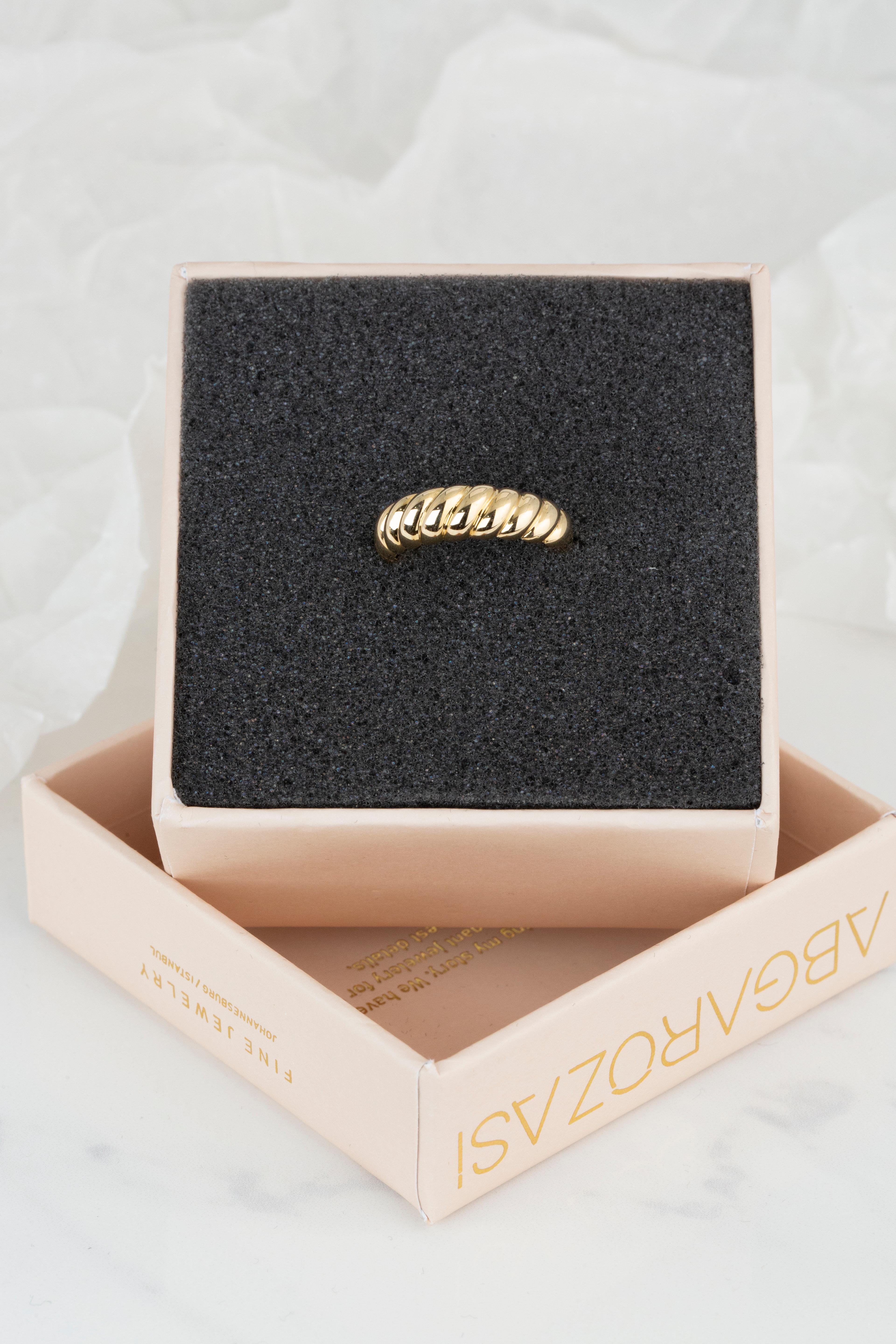 For Sale:  Croissant Ring, Dome Croissant Ring, 14K Gold Croissant Ring 4