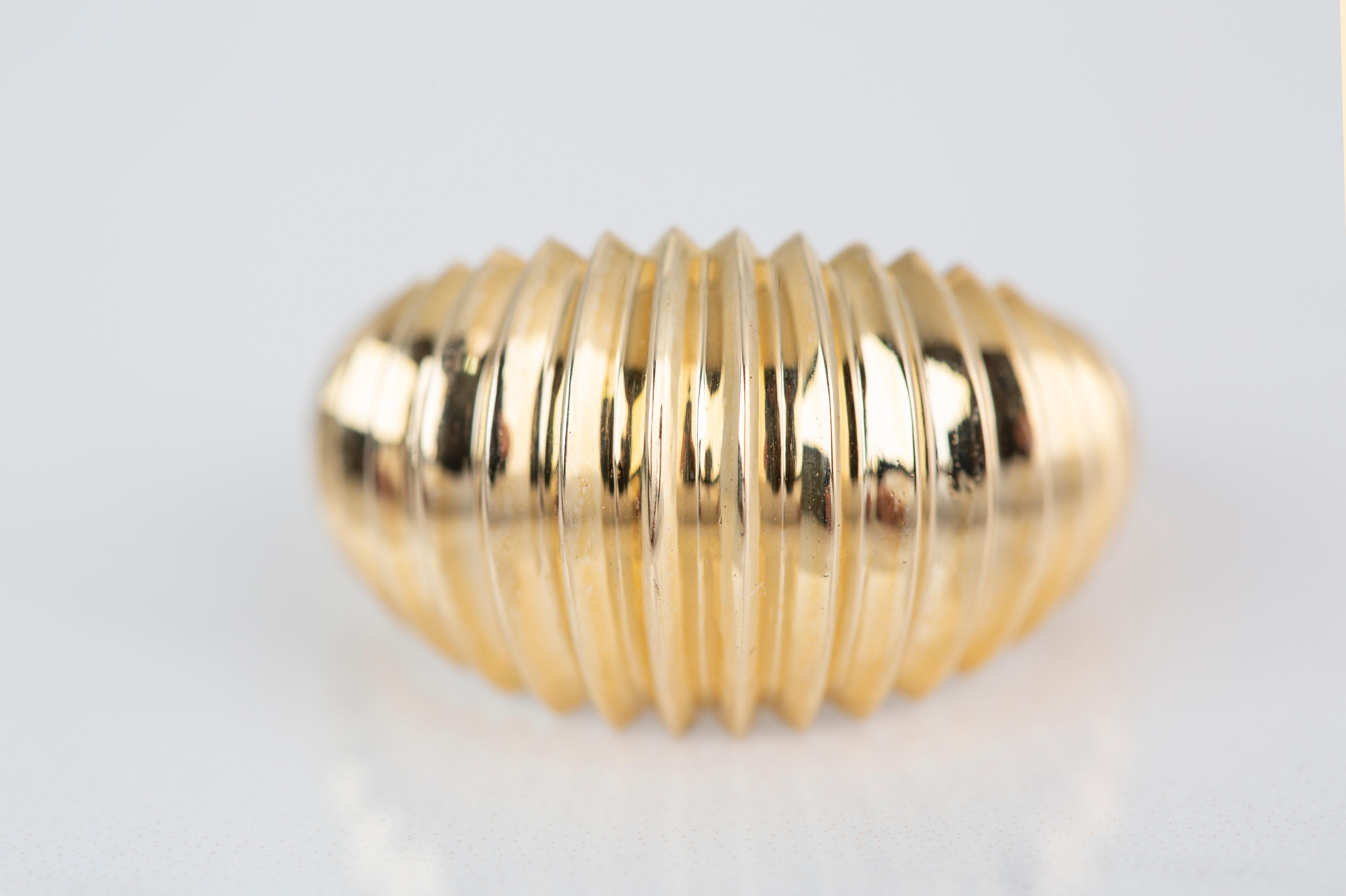 Im Angebot: Croissant-Ring, Kuppel-Croissant-Ring, 14K Gold Croissant-Ring () 5