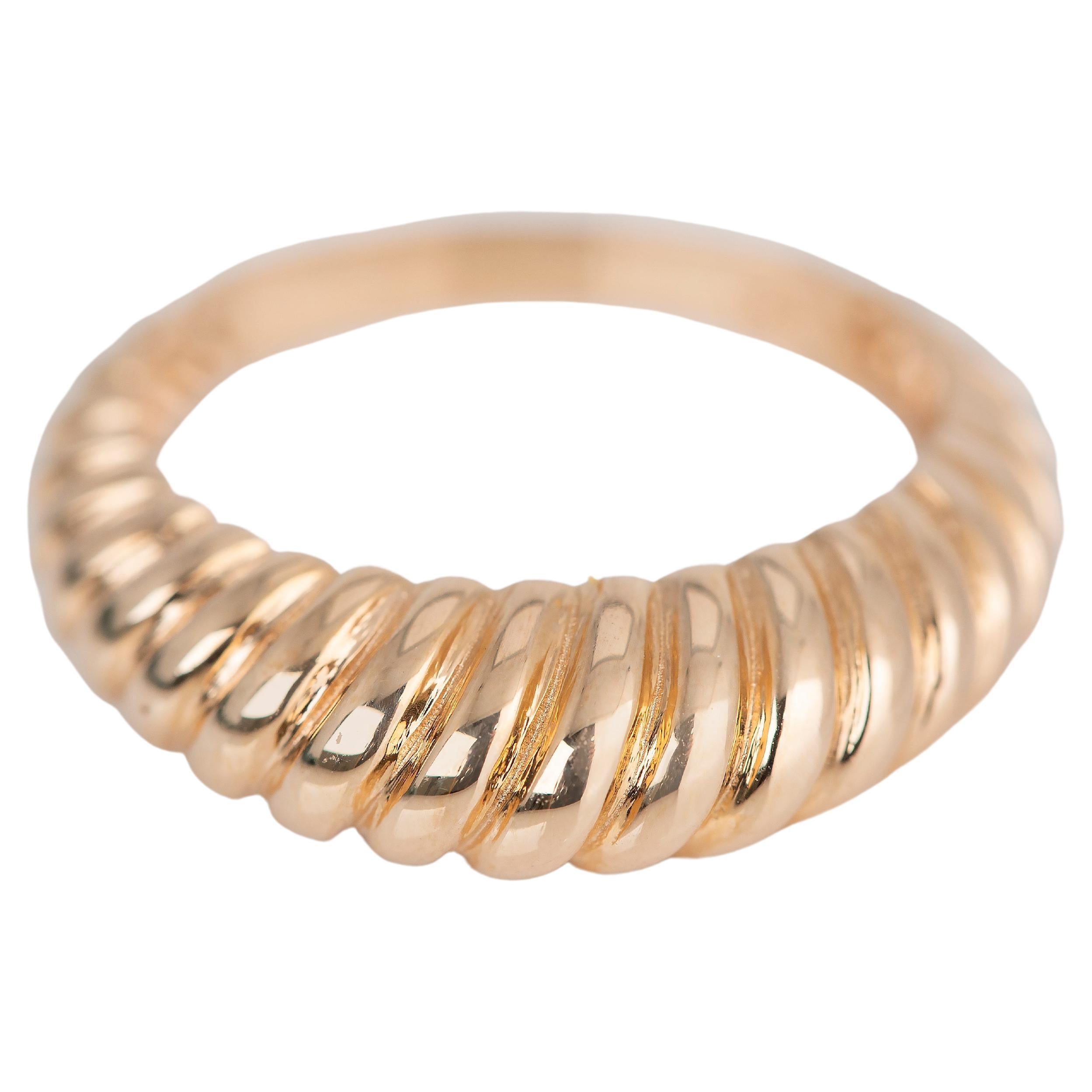 Croissant-Ring, Kuppel-Croissant-Ring, 14K Gold Croissant-Ring