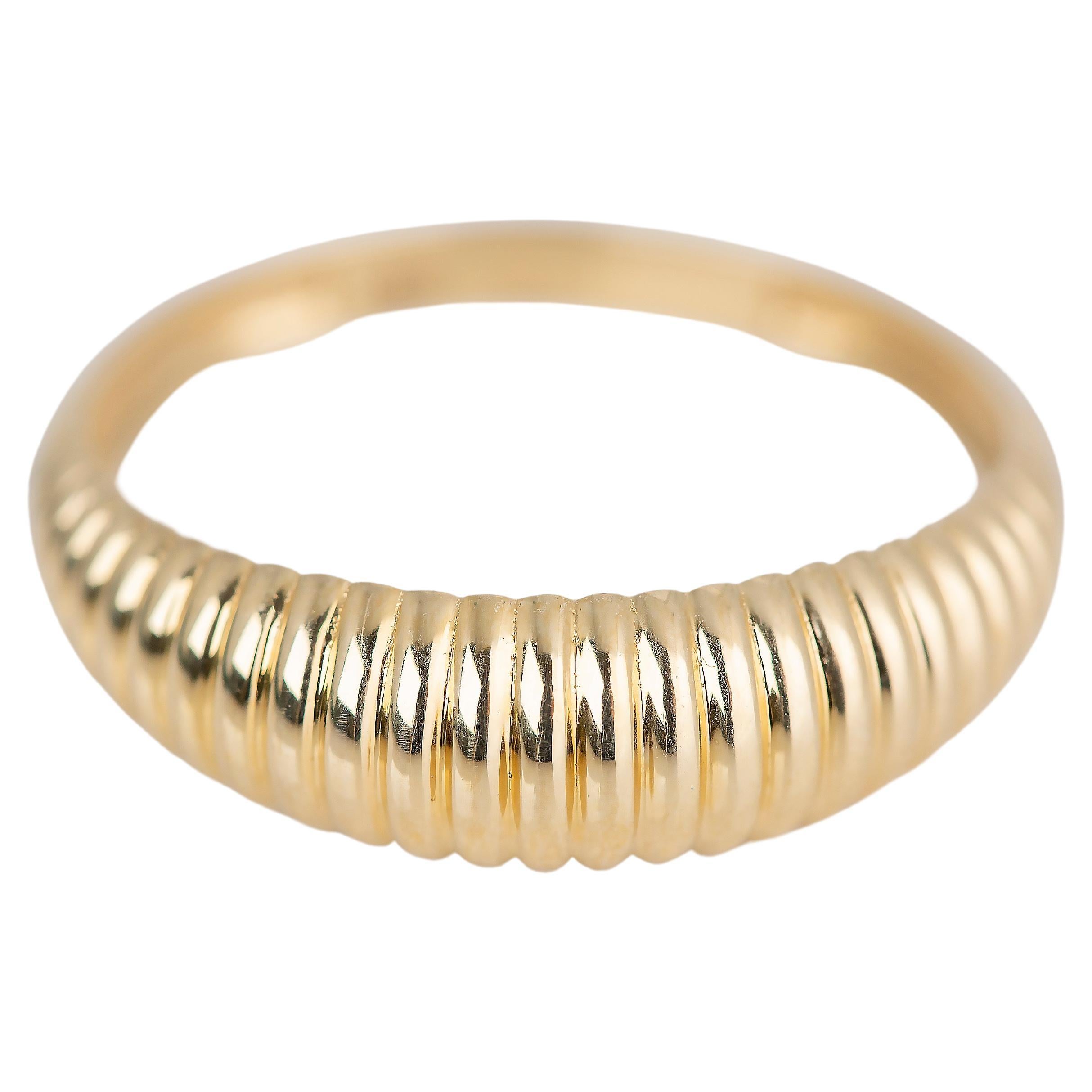 Croissant Ring, Kuppel Croissant Ring, 14K Gold Croissant Ring
