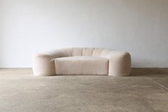 Divano Croissant di Raphael Raffel per Honore Paris, pura alpaca, anni '70