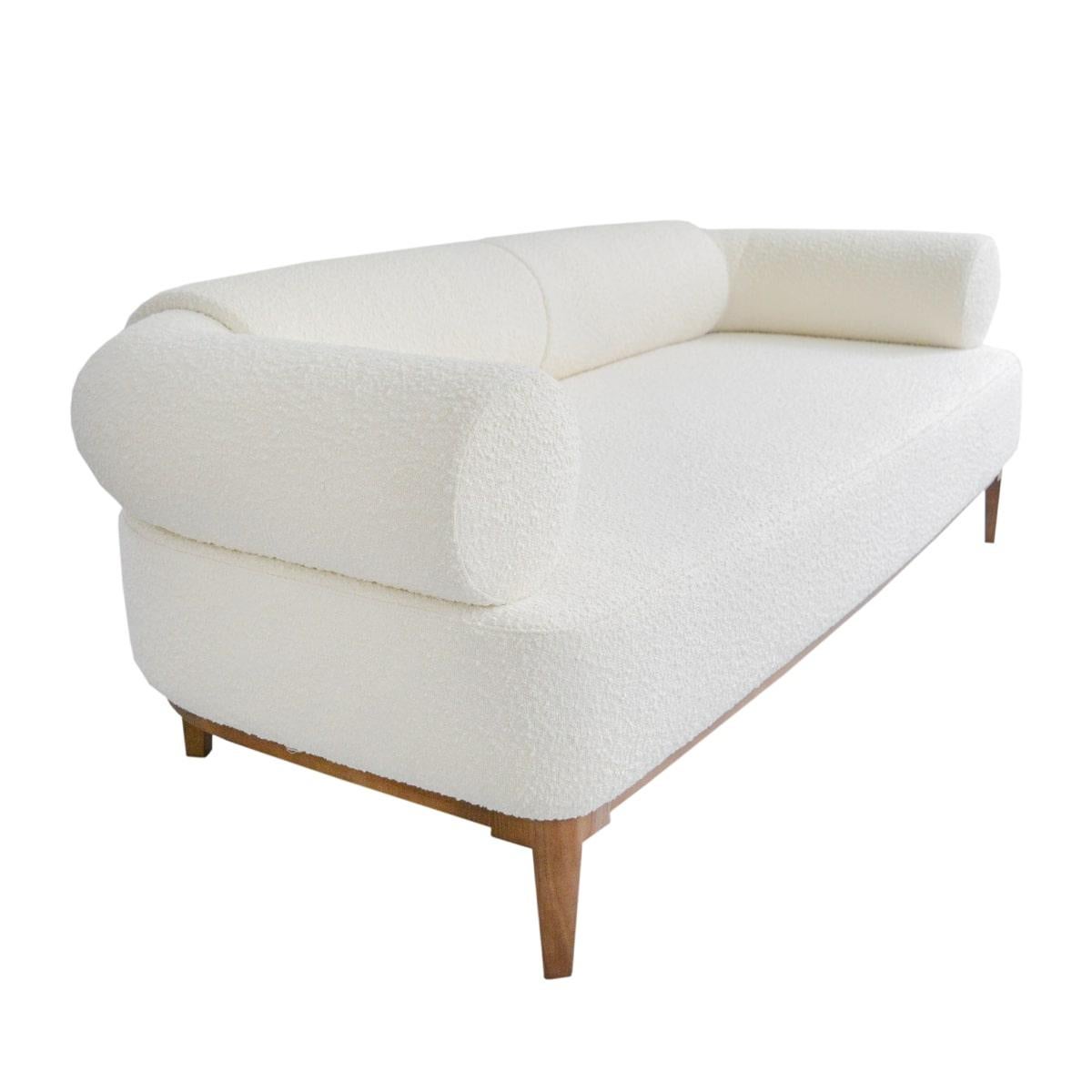 gubi croissant sofa