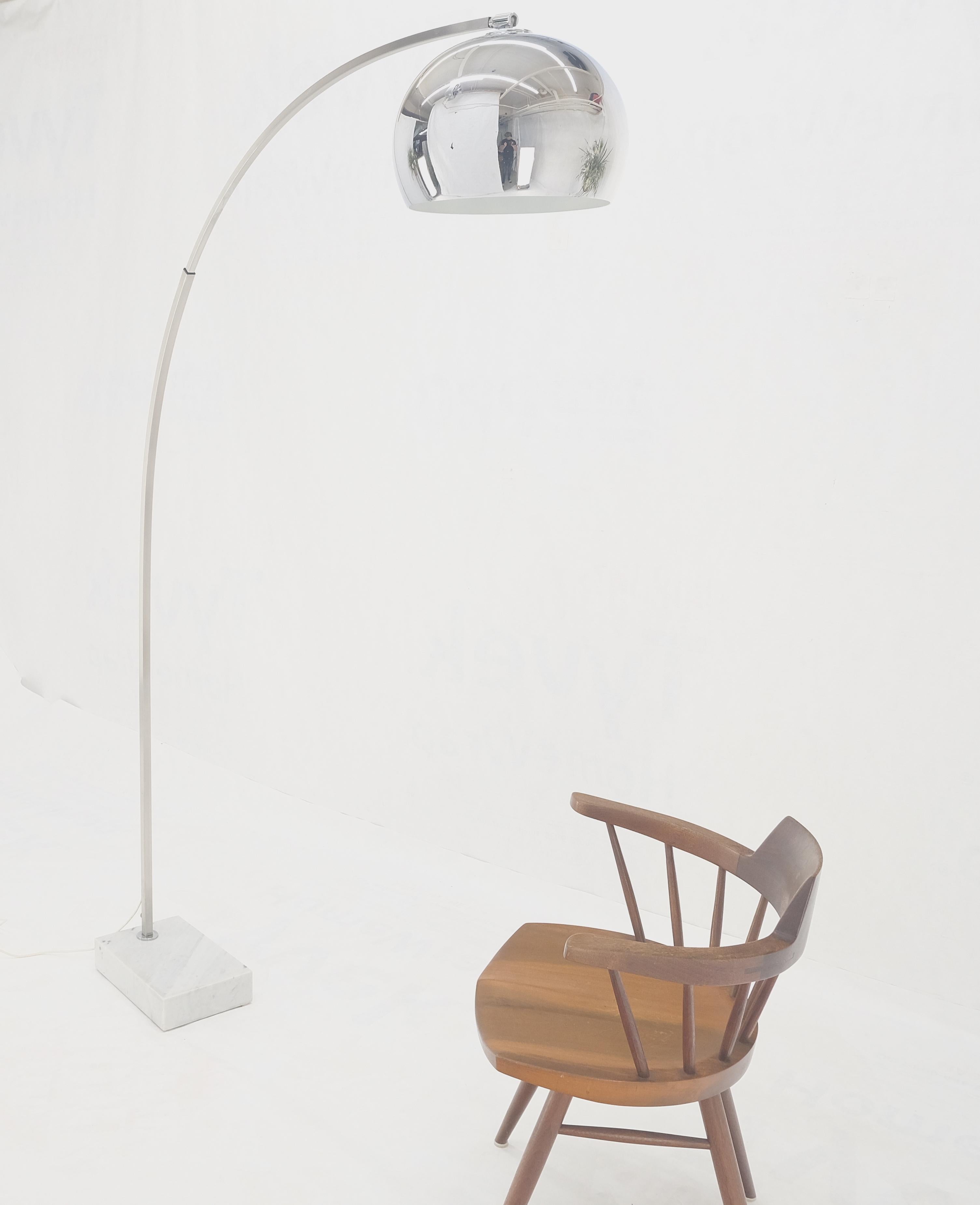 Crome Globe Base en Marbre Italien Mid Century Modern Ajustable Lampadaire Arco MINT !
