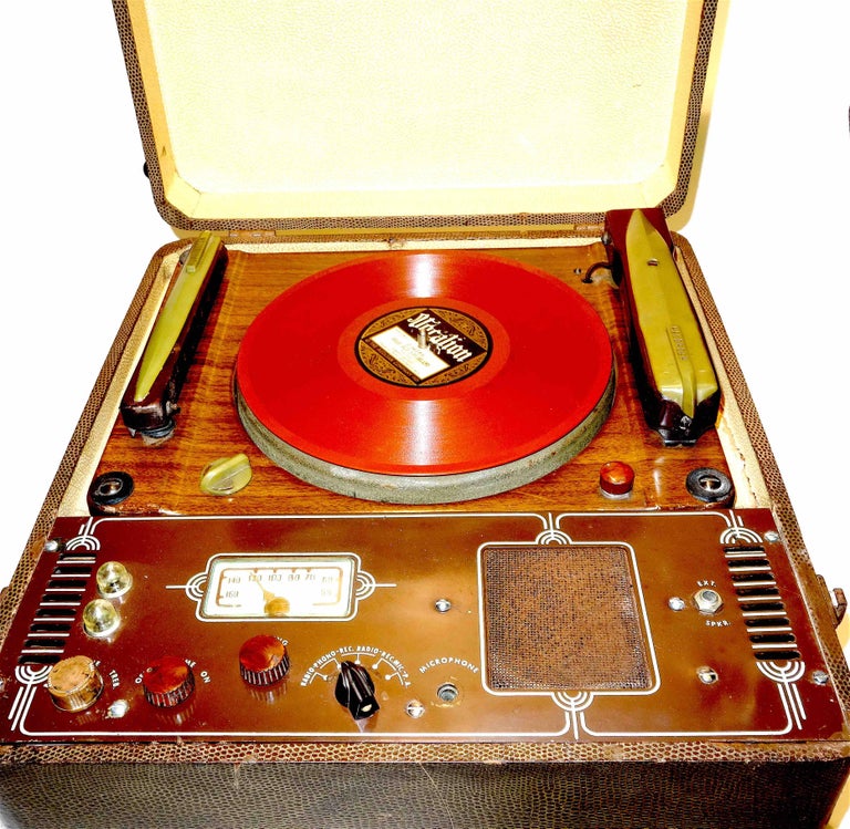 Cromwell Phonograph And Record Cutting Lathe Circa 1938 Cosmetics Restored For Sale At 1stdibs