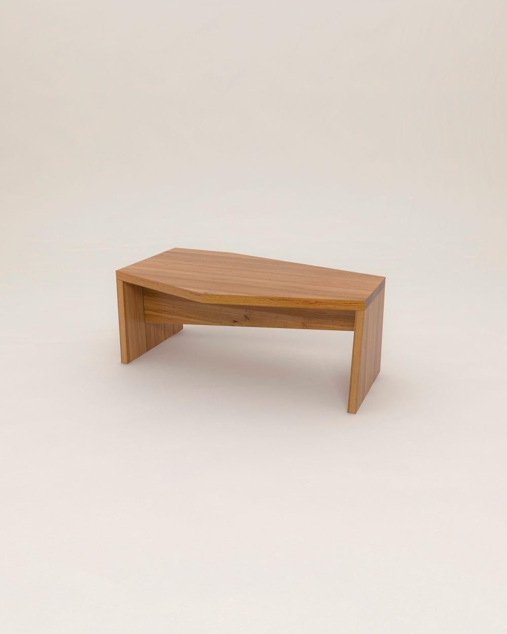 Crooked Coffee Table by Nazara Lazaro In New Condition In Geneve, CH