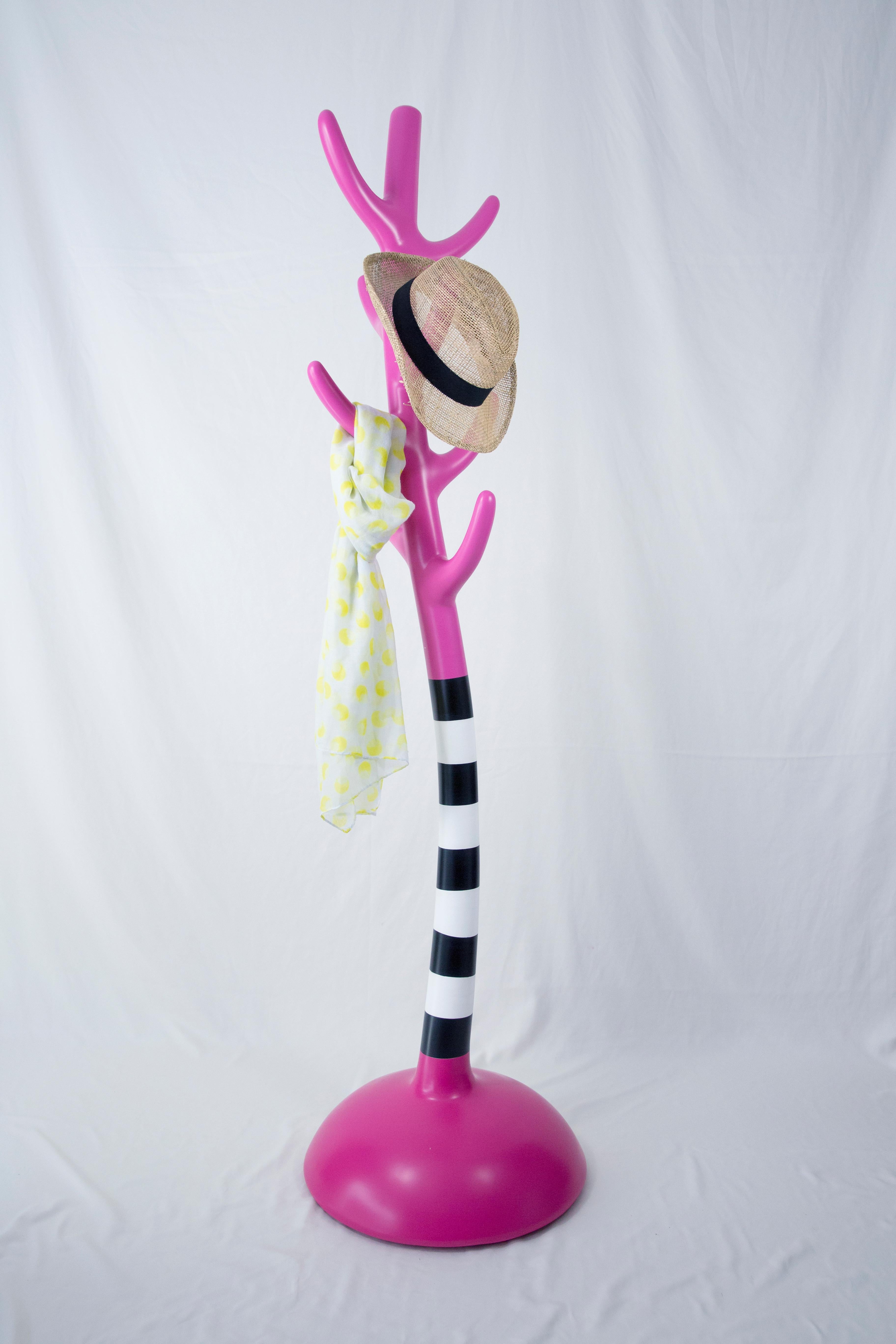 Crooked Coat Rack: Vibrant Pink Sculptural Artistic Hanger In New Condition For Sale In Istanbul, Maltepe