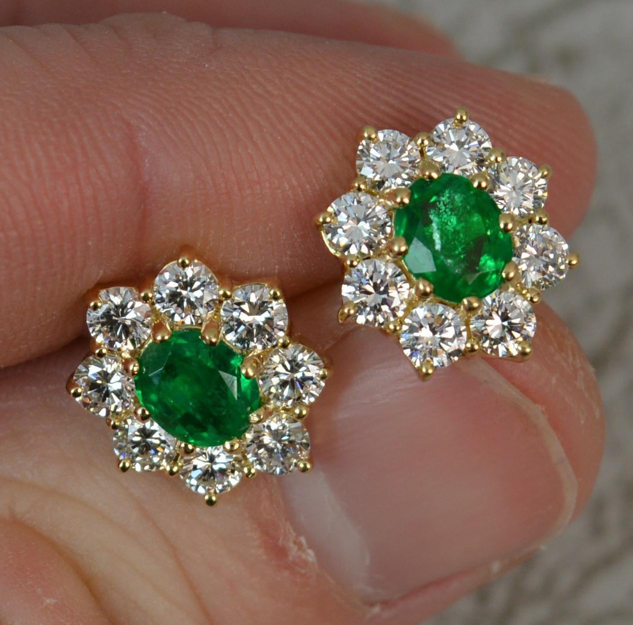 Cropp & Farr 18ct Gold Colombian Emerald 1.6ct Vs Diamond Stud Cluster Earrings In Excellent Condition In St Helens, GB