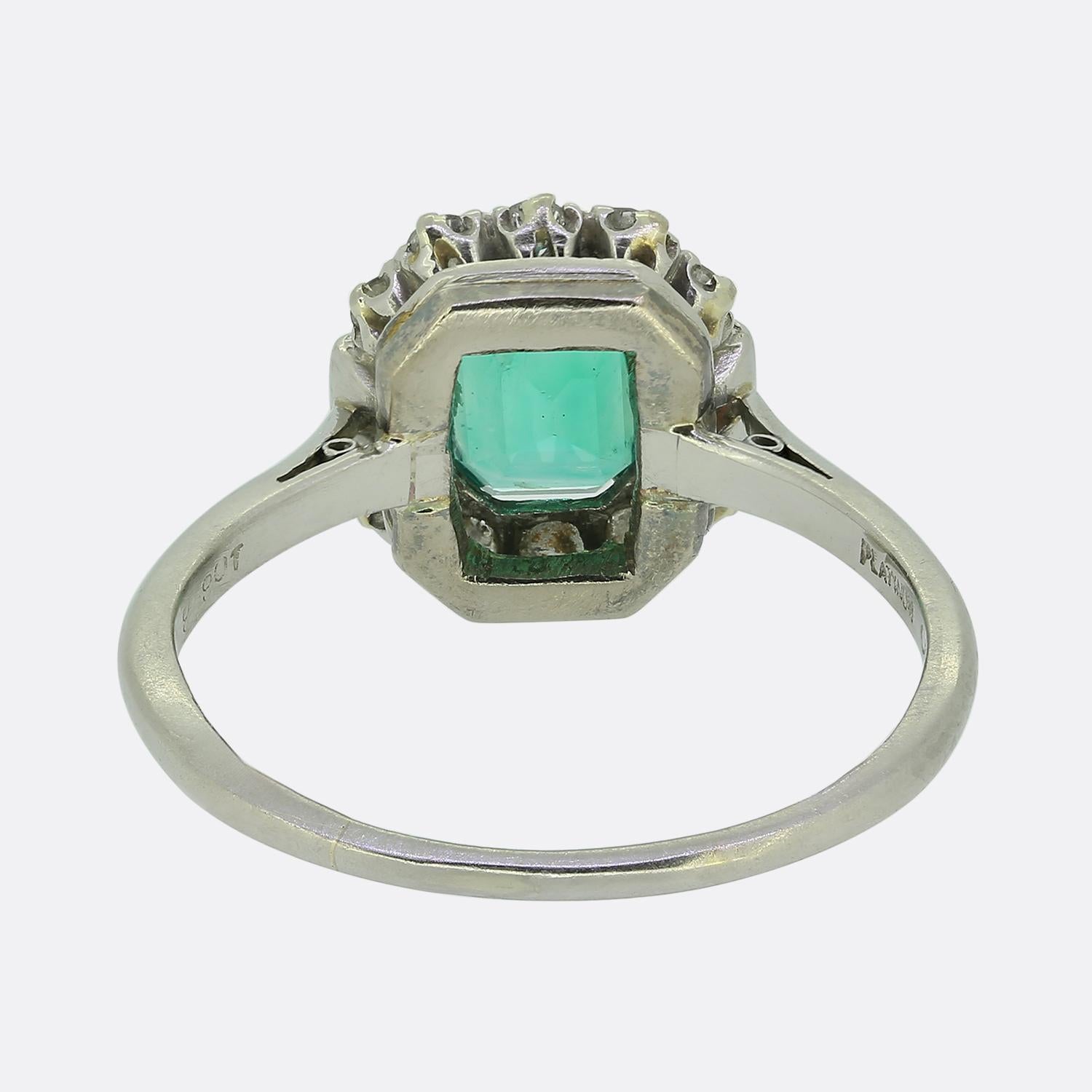 Cropp & Farr Art Deco Emerald and Diamond Ring In condizioni buone in vendita a London, GB