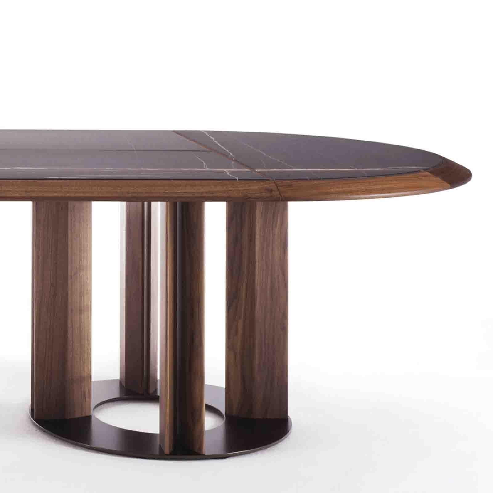Bronzed Crosby Oval Sahara Black Dining Table For Sale