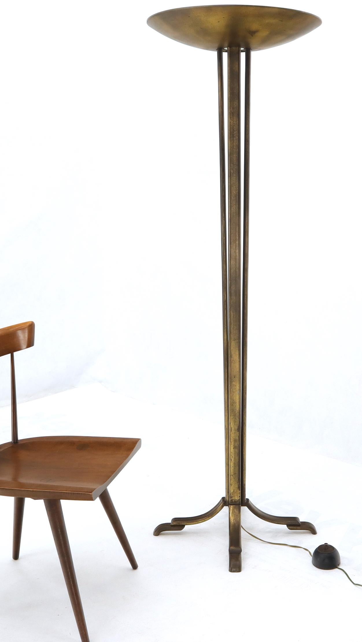 Vintage Mid-Century Modern dish shape shade floor lamp in brass or bronze finish.