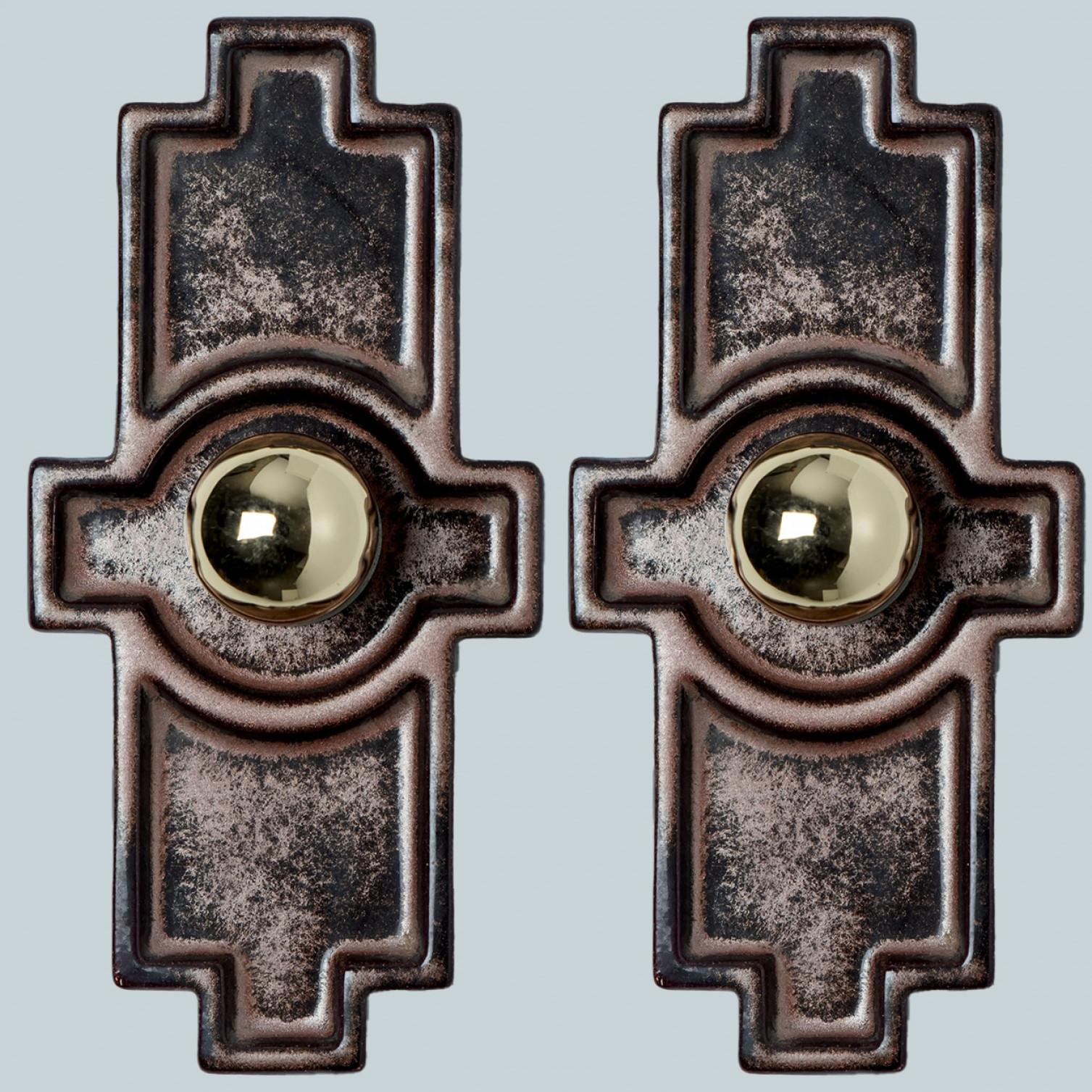 Tedesco Applique in ceramica marrone Cross, Danimarca, 1970 in vendita
