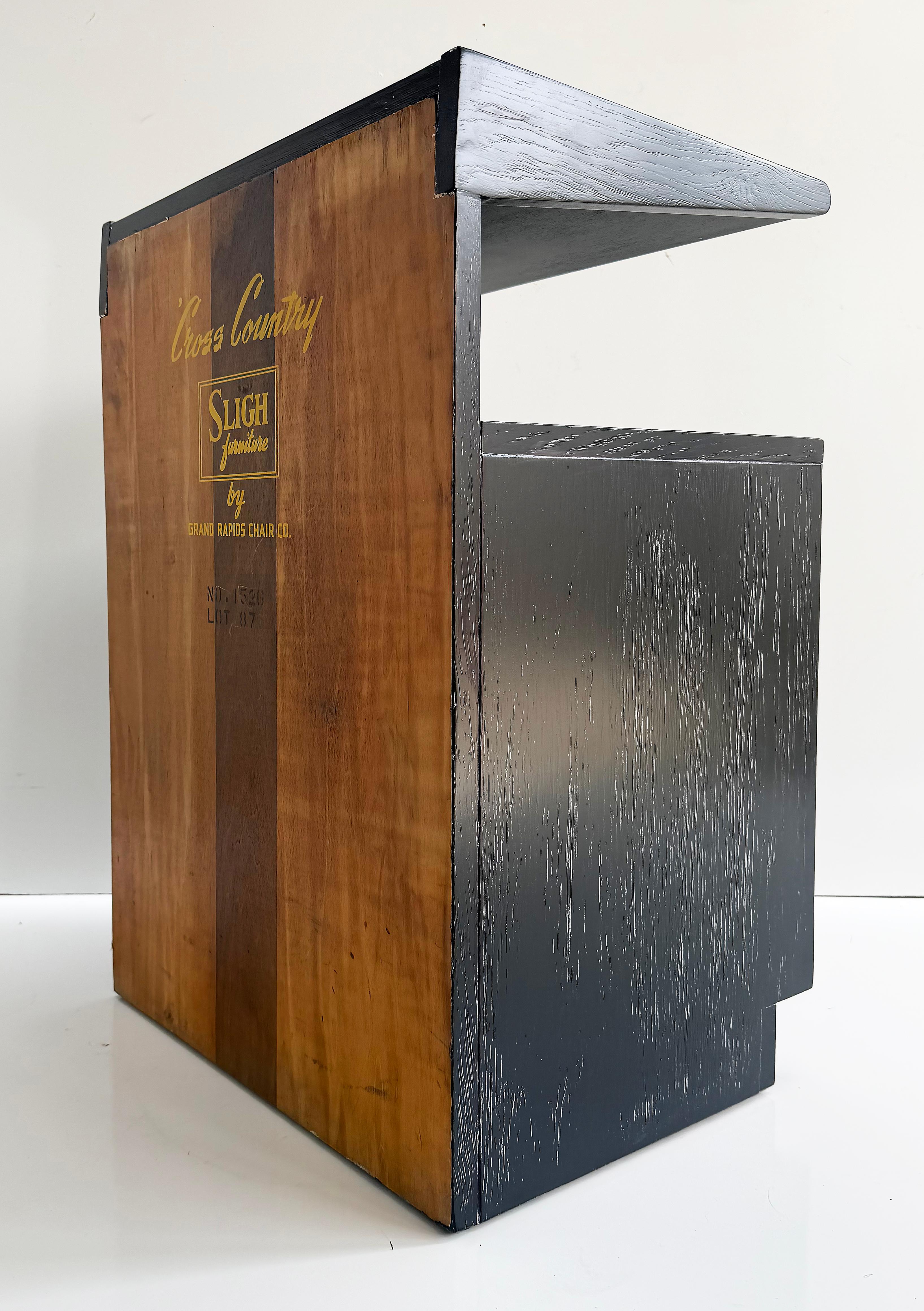 Cross Country Sligh Furniture Keramik-Nachttische, Grand Rapids Chair Co., Paar im Angebot 4