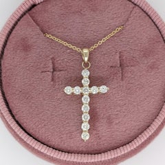 Kreuz Design Diamant-Anhänger: Massiv 14k Gold
