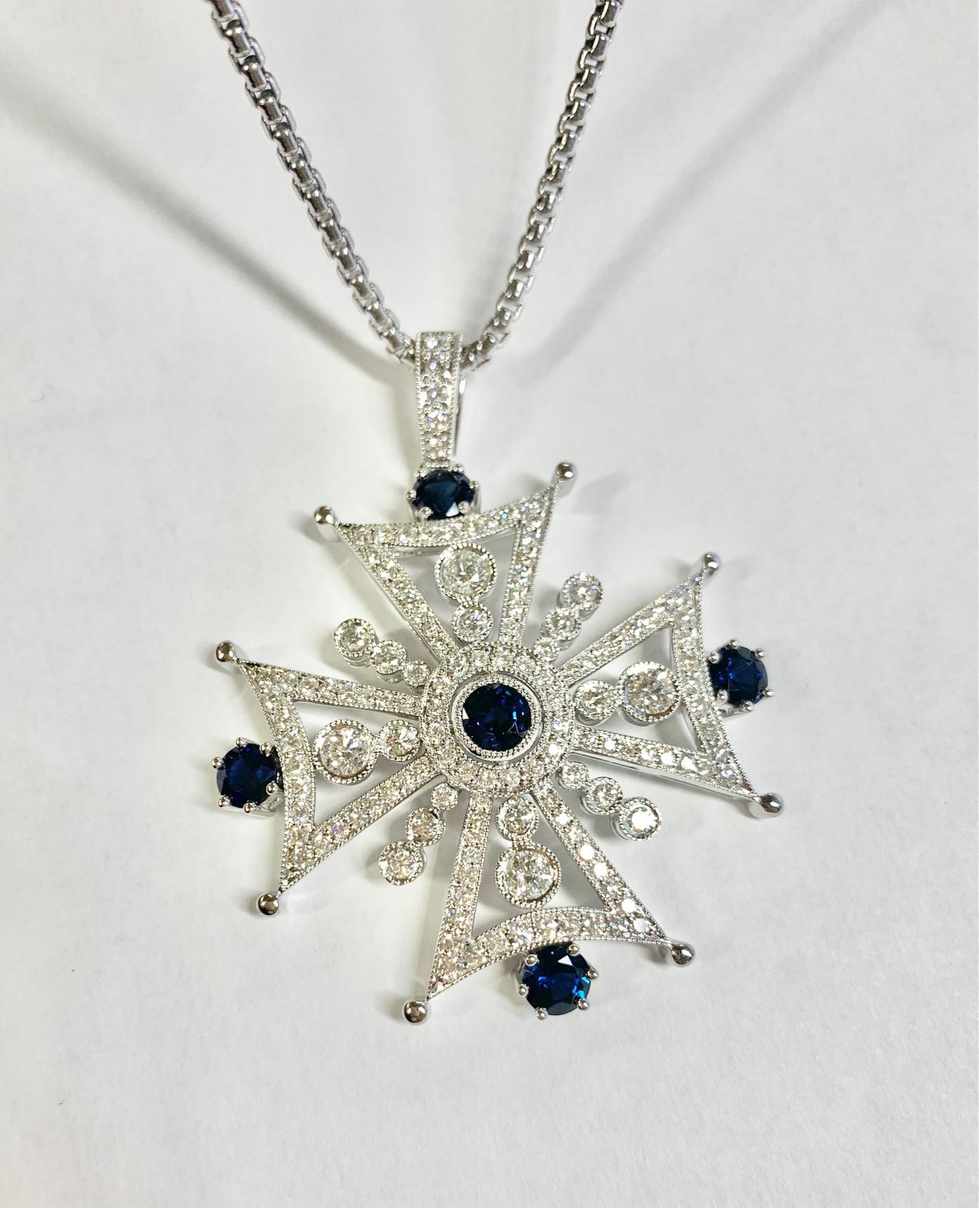 Cross Diamond 3 Carat and Blue Sapphire 4.07 Carat Pendant Necklace For Sale 1